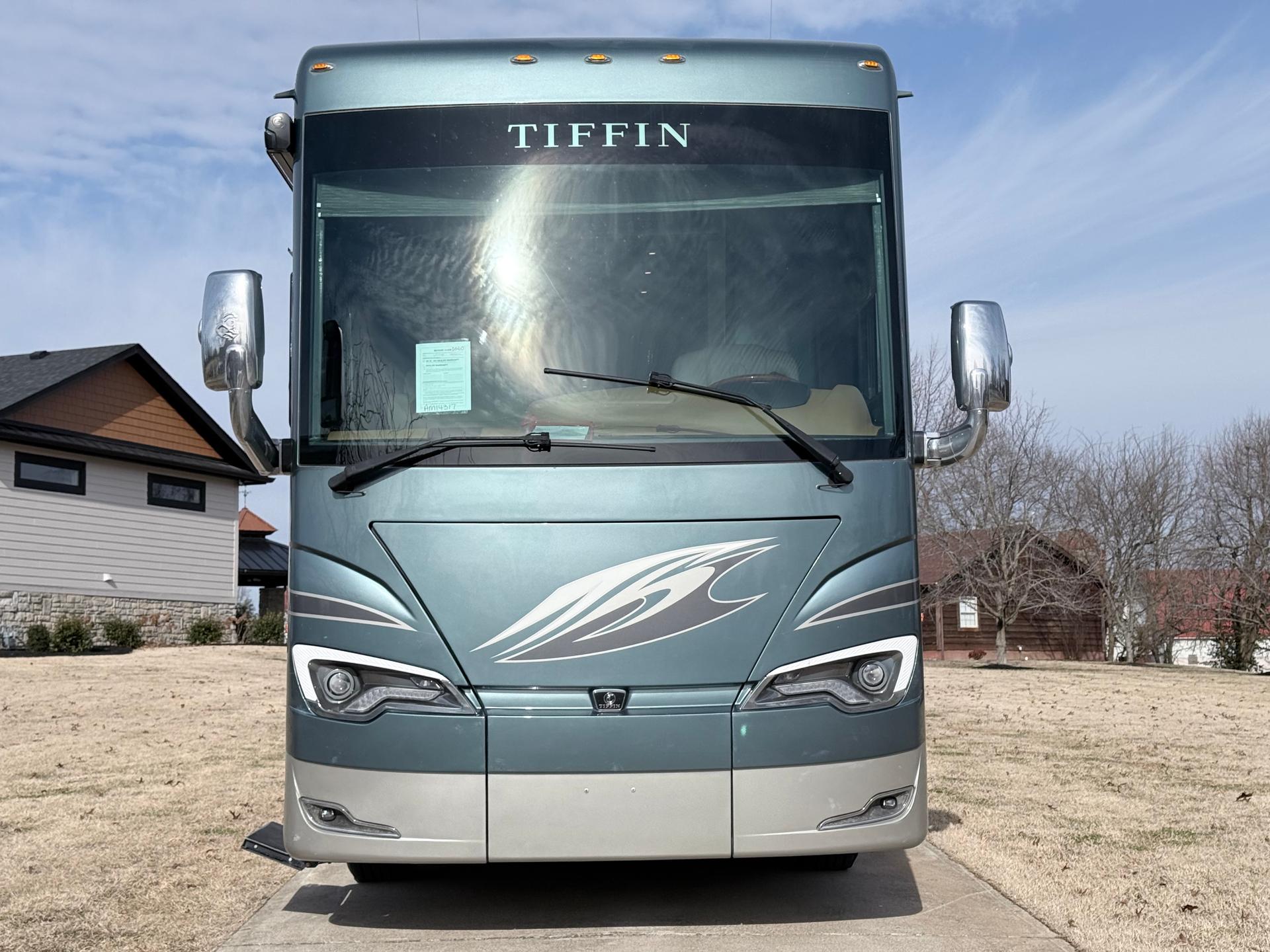 2019 Tiffin Motorhomes 2019 Tiffin Motorhomes Allegro Bus - thumbnail 11