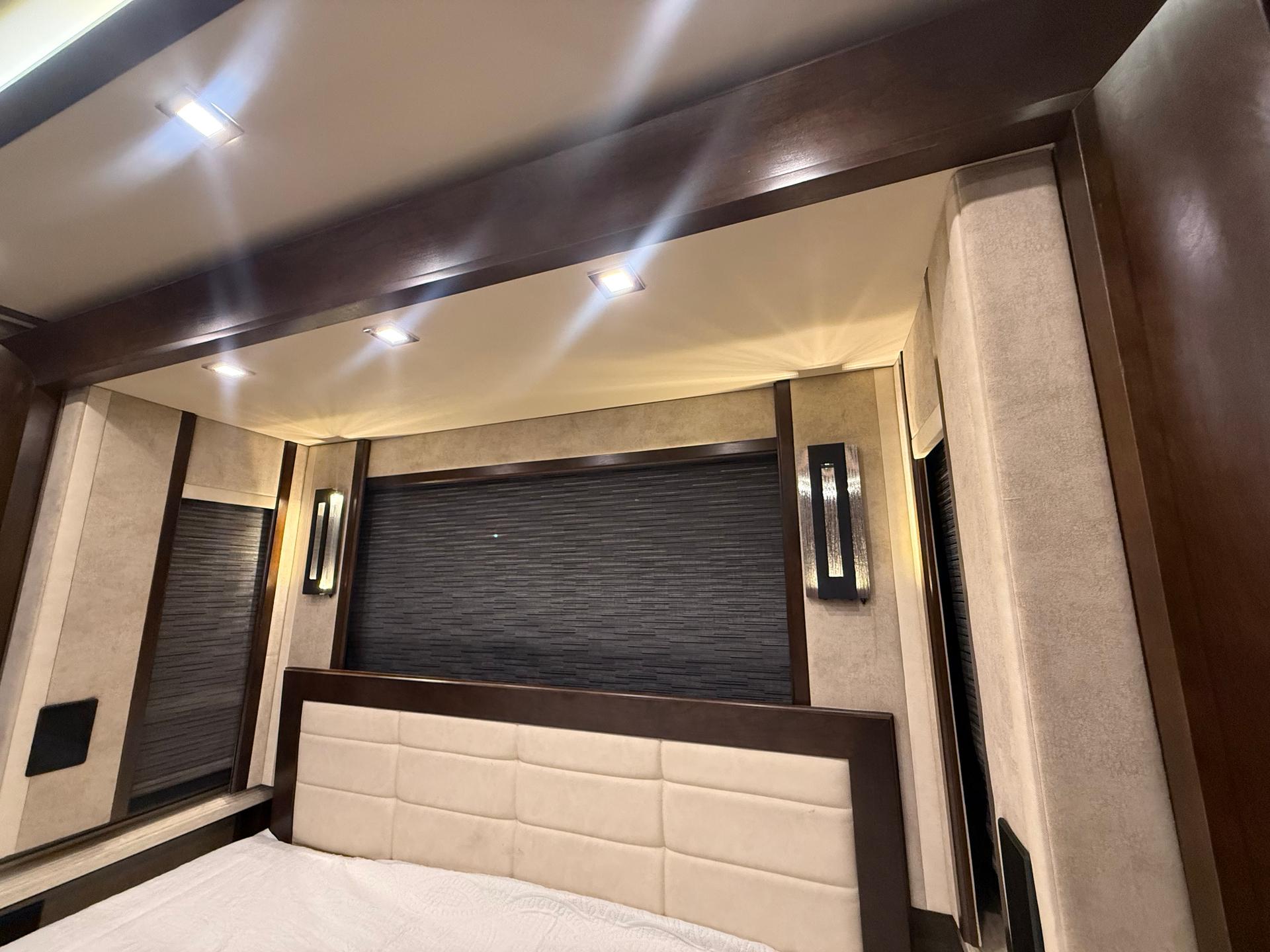2019 Tiffin Motorhomes 2019 Tiffin Motorhomes Allegro Bus - thumbnail 34