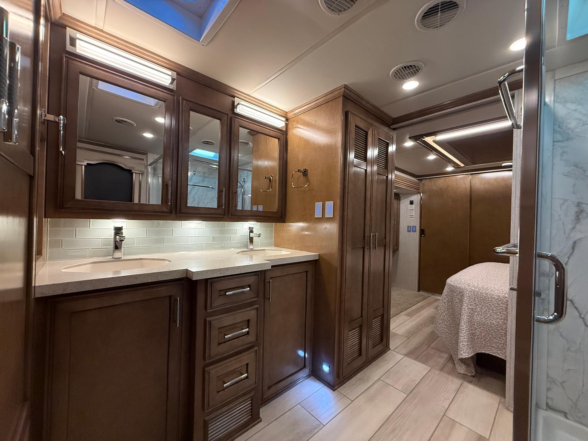 2023 Newmar 2023 Newmar Ventana - thumbnail 35