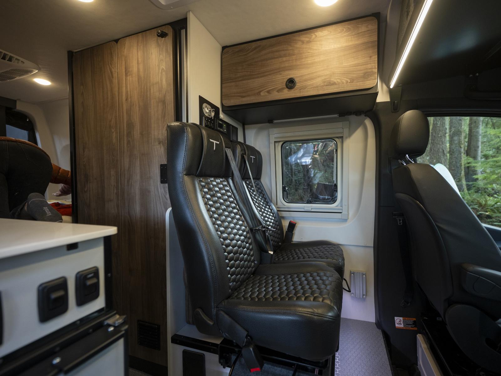 2026 Tiffin Motorhomes 2026 Tiffin Motorhomes Open Trail - thumbnail 5