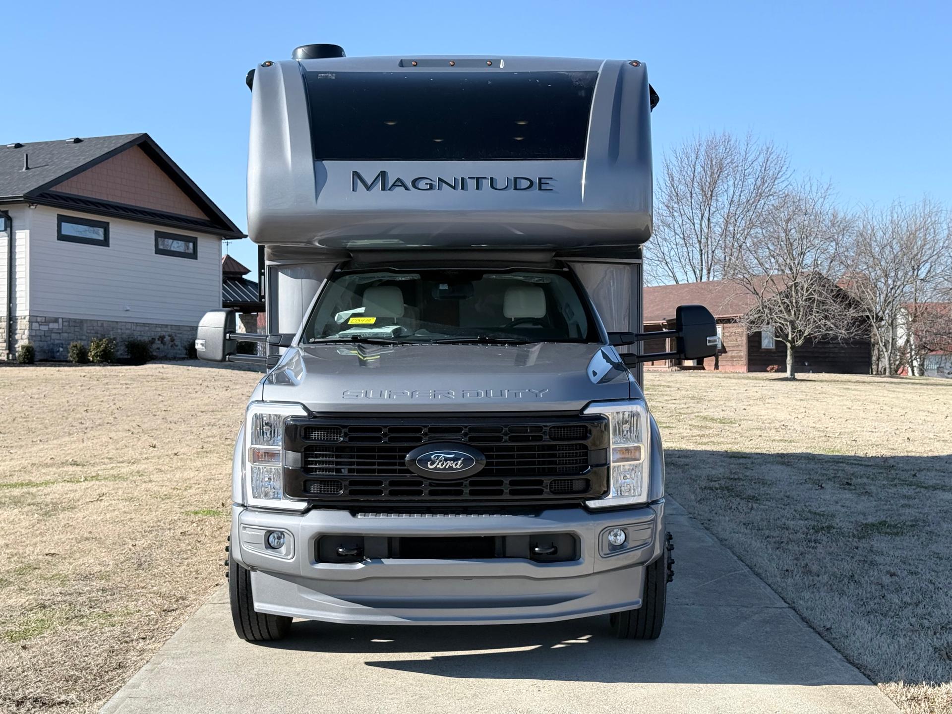 2026 Thor Motor Coach 2026 Thor Motor Coach Magnitude Grand - thumbnail 11