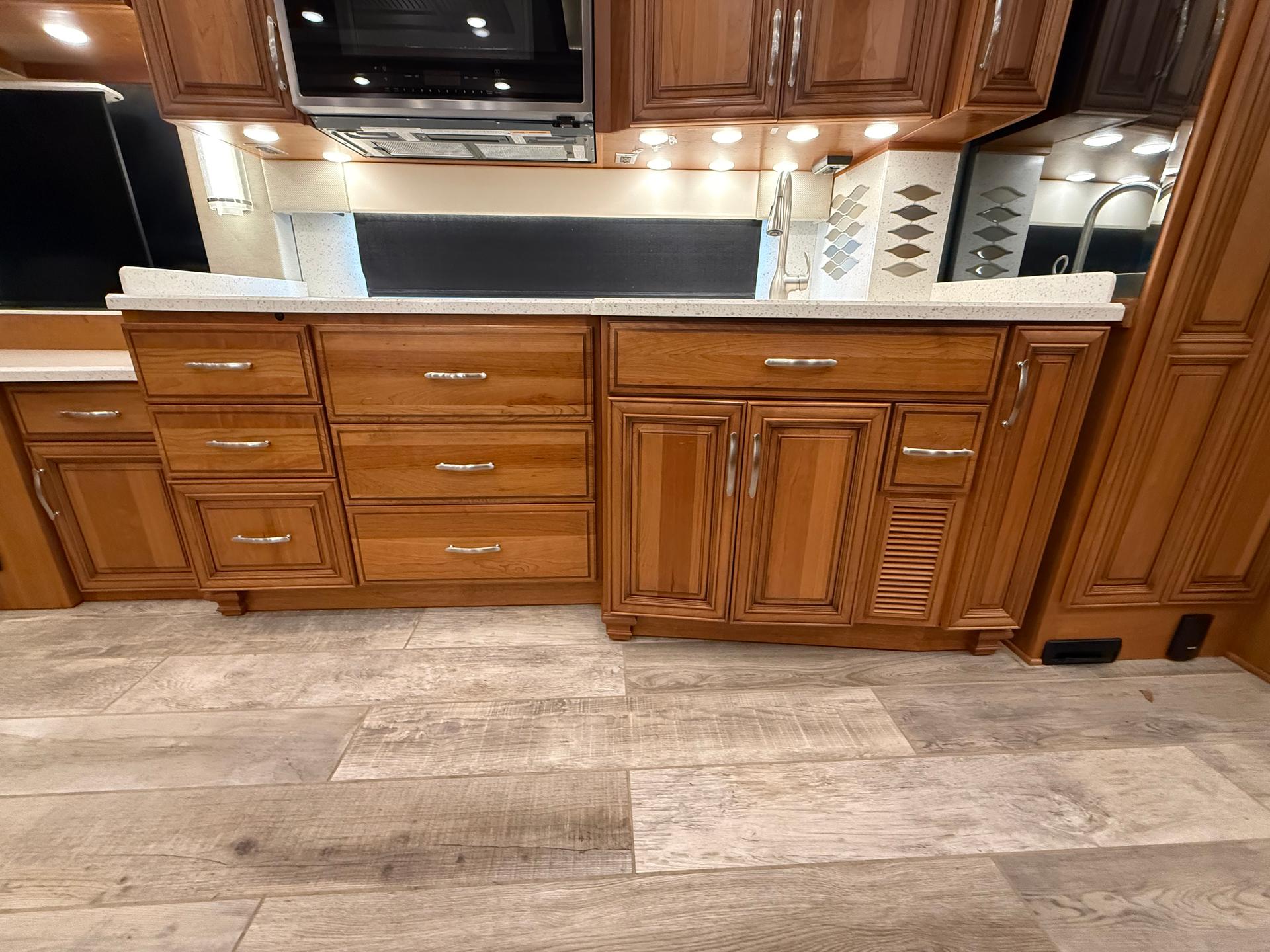 2019 Newmar 2019 Newmar Mountain Aire - thumbnail 32
