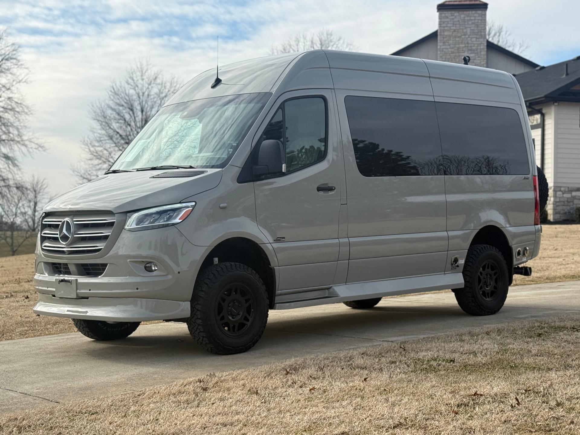 2023 Midwest Automotive Designs 2023 Midwest Automotive Designs Luxe Cruiser - thumbnail 8