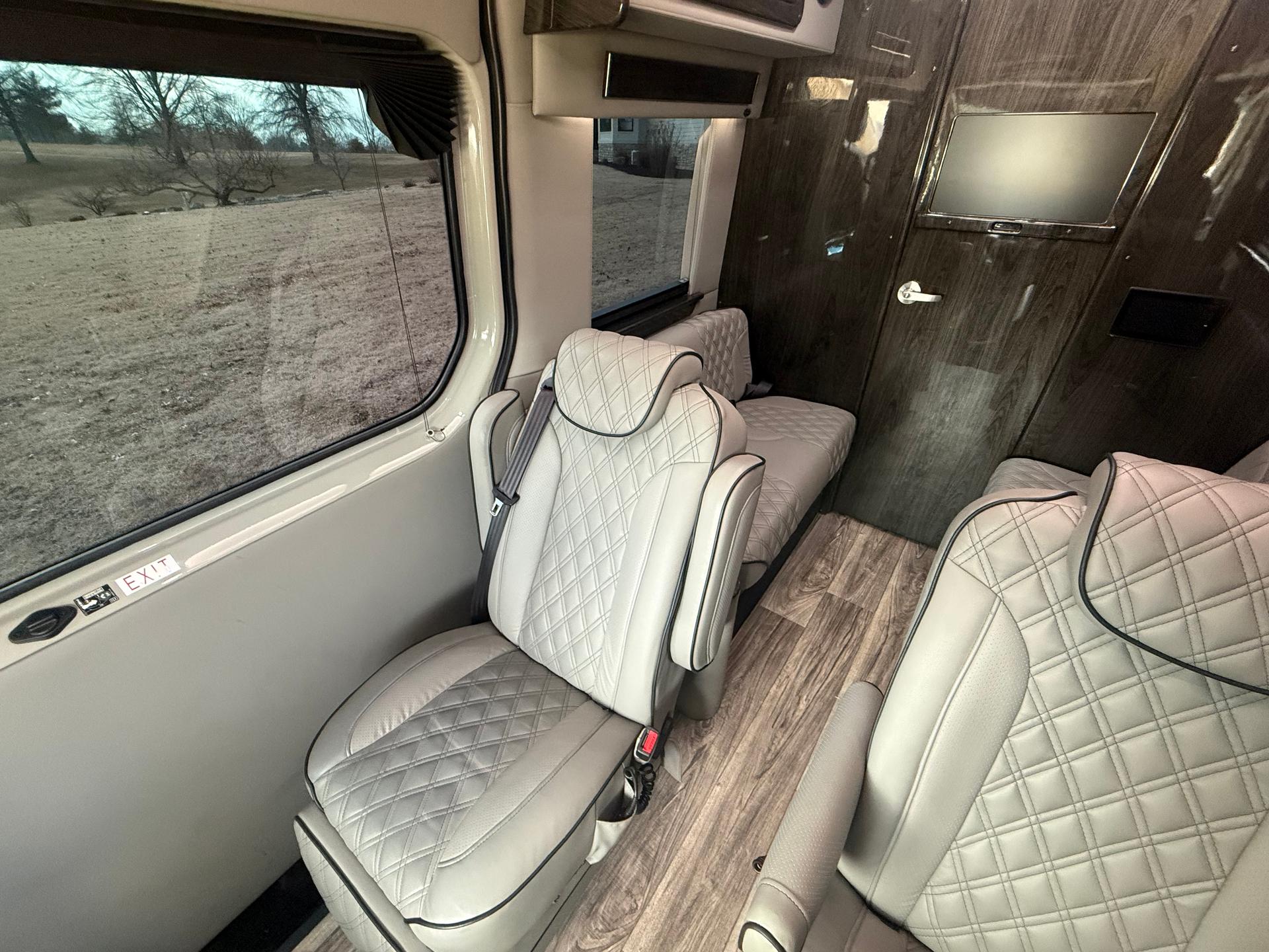 2023 Midwest Automotive Designs 2023 Midwest Automotive Designs Luxe Cruiser - thumbnail 10