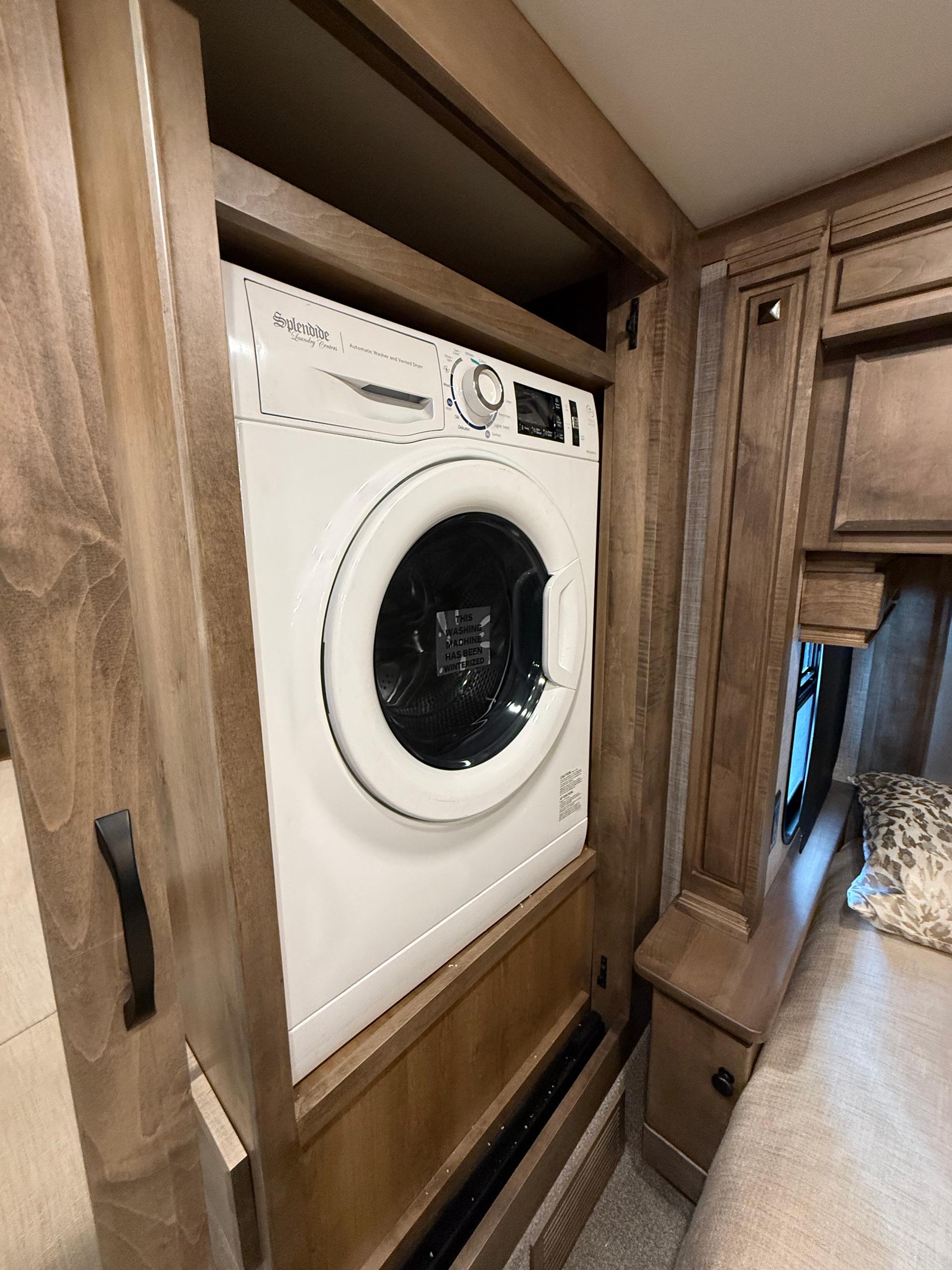 2026 Tiffin Motorhomes 2026 Tiffin Motorhomes Allegro Breeze - thumbnail 43