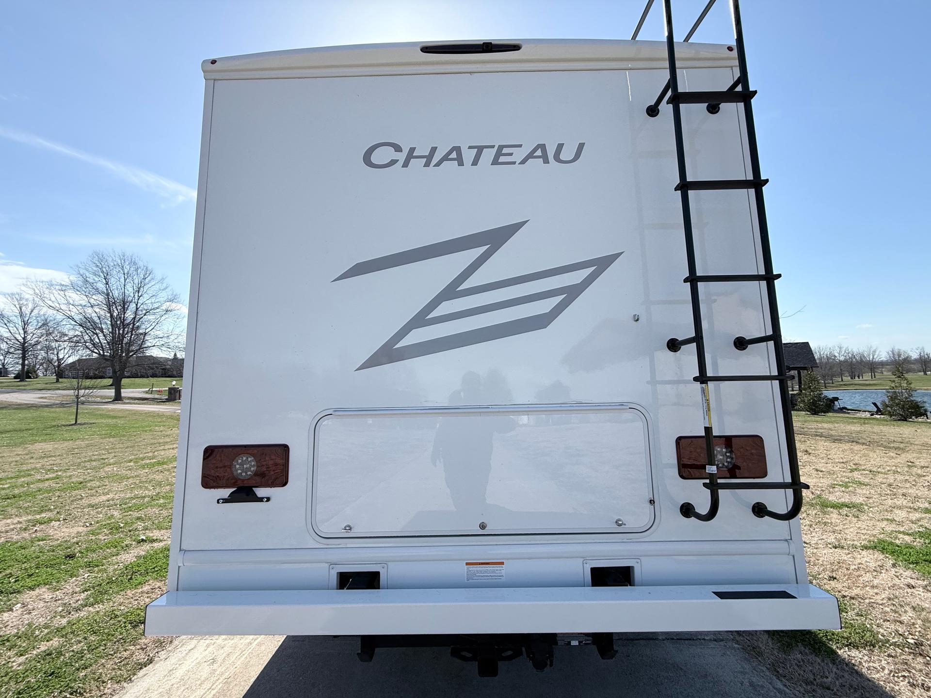 2026 Thor Motor Coach 2026 Thor Motor Coach Chateau - thumbnail 7