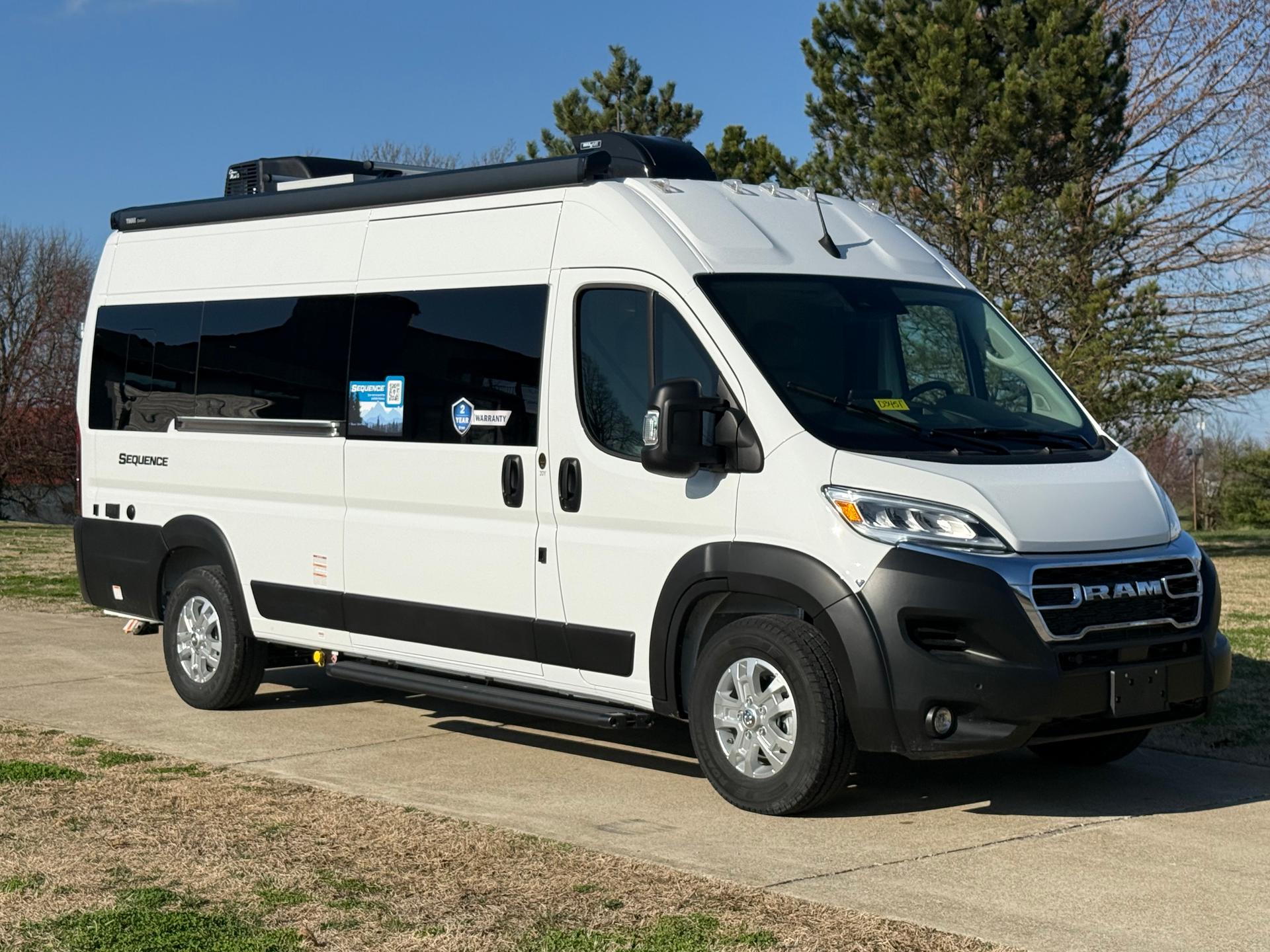 2025 Thor Motor Coach Sequence 20Y