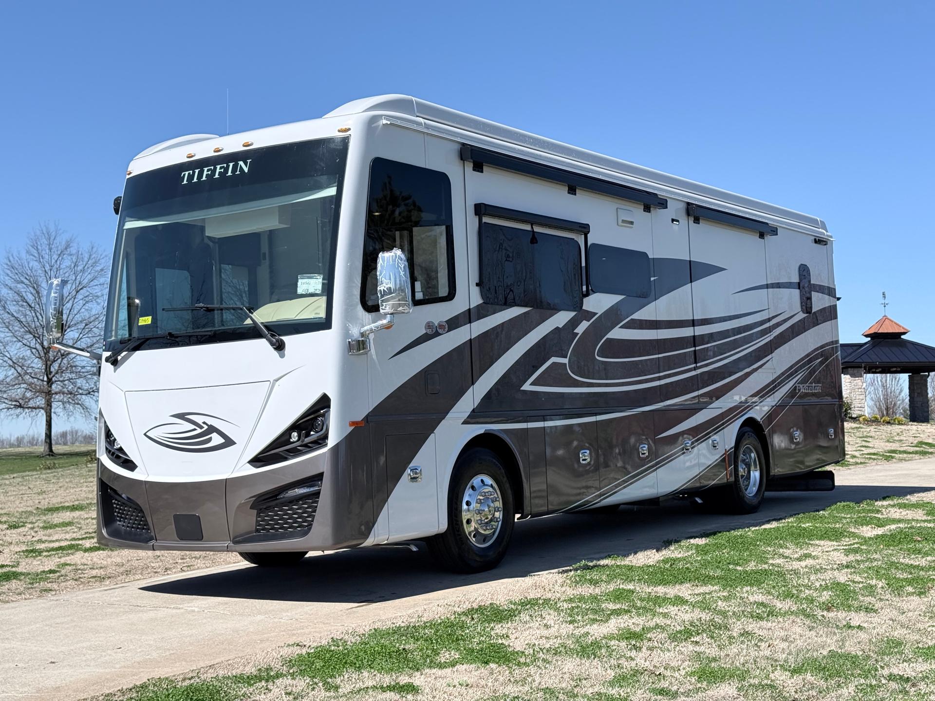 2026 Tiffin Motorhomes 2026 Tiffin Motorhomes Phaeton - thumbnail 10