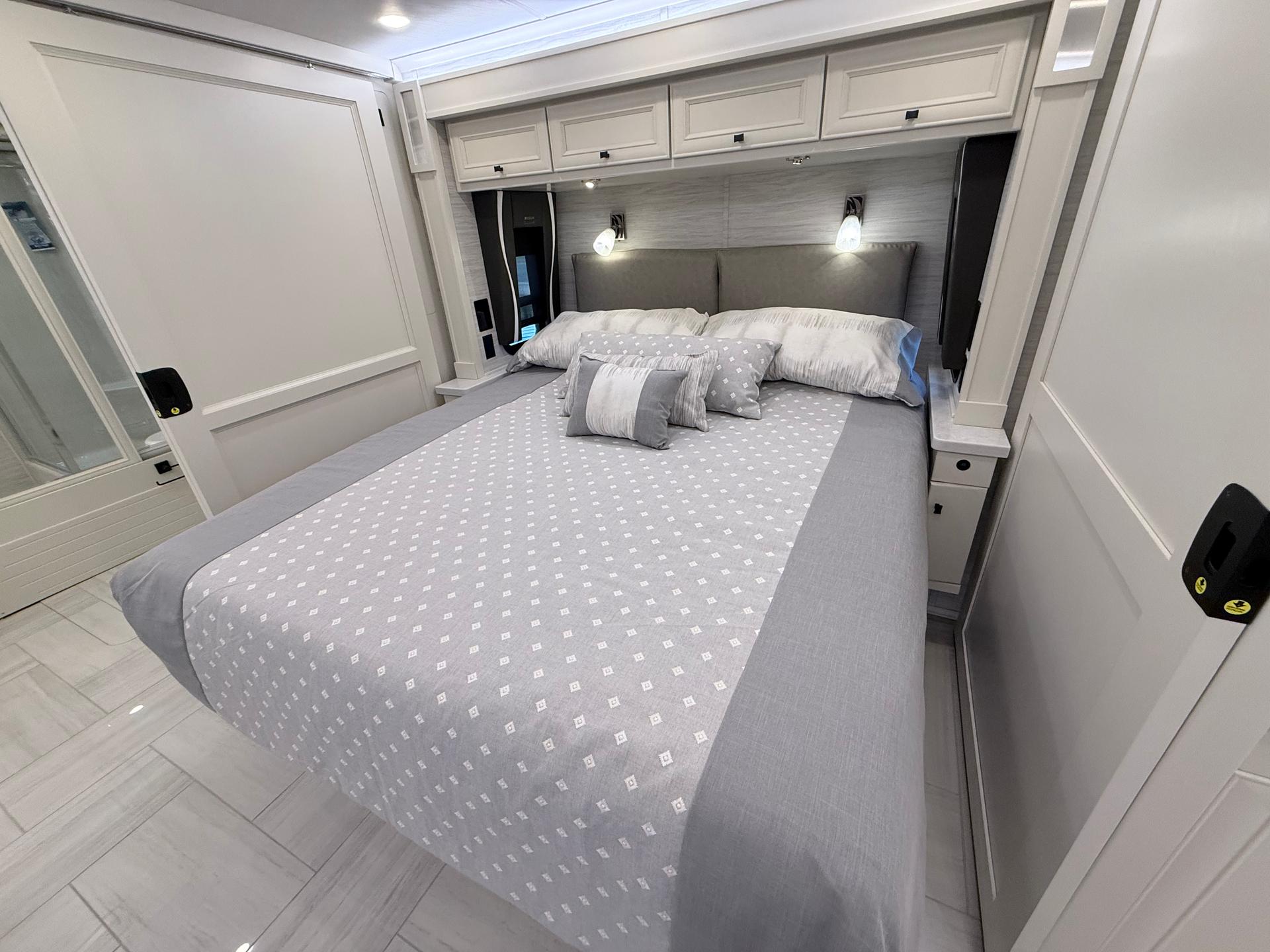 2026 Tiffin Motorhomes 2026 Tiffin Motorhomes Phaeton - thumbnail 44