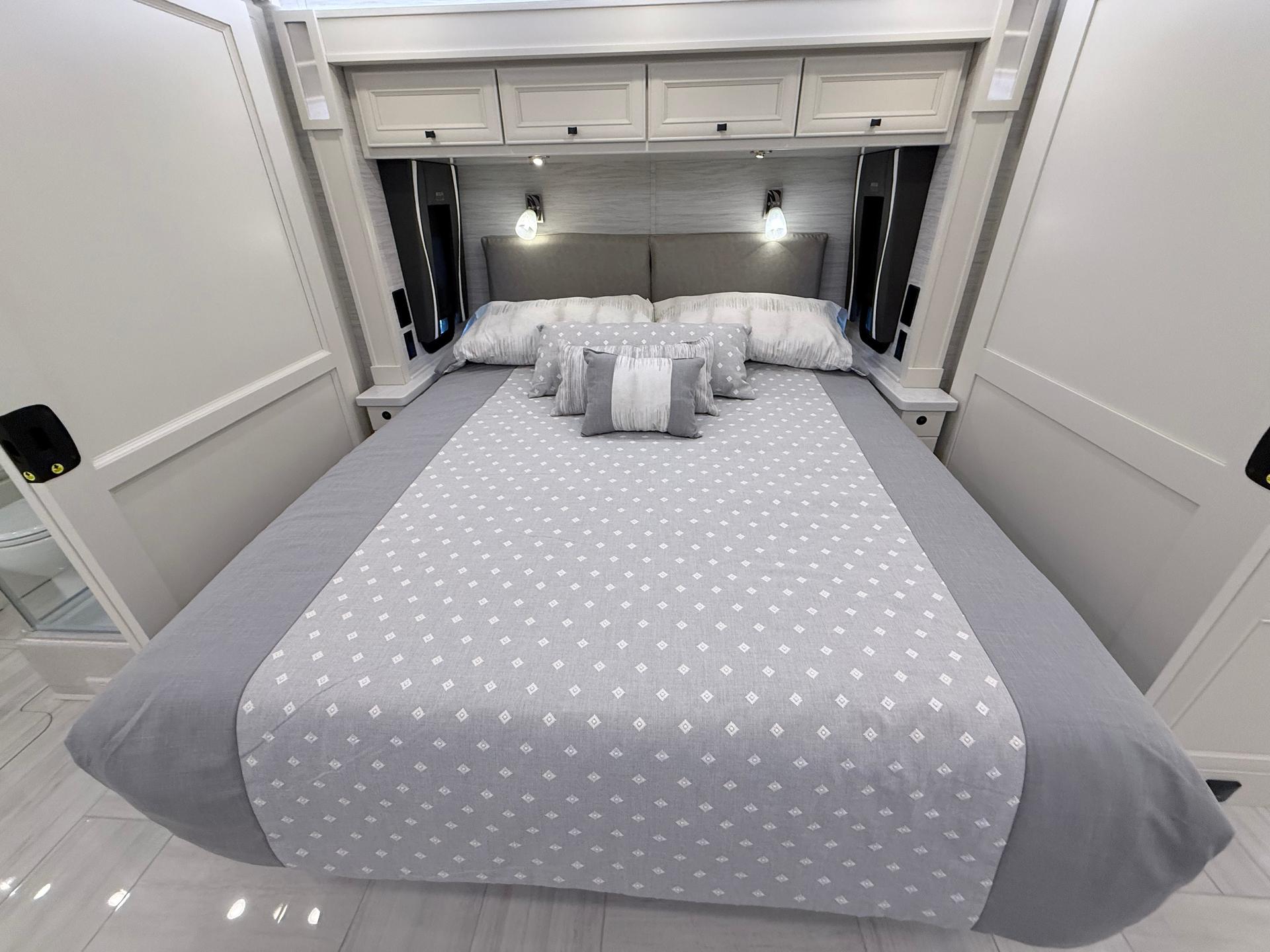 2026 Tiffin Motorhomes 2026 Tiffin Motorhomes Phaeton - thumbnail 48