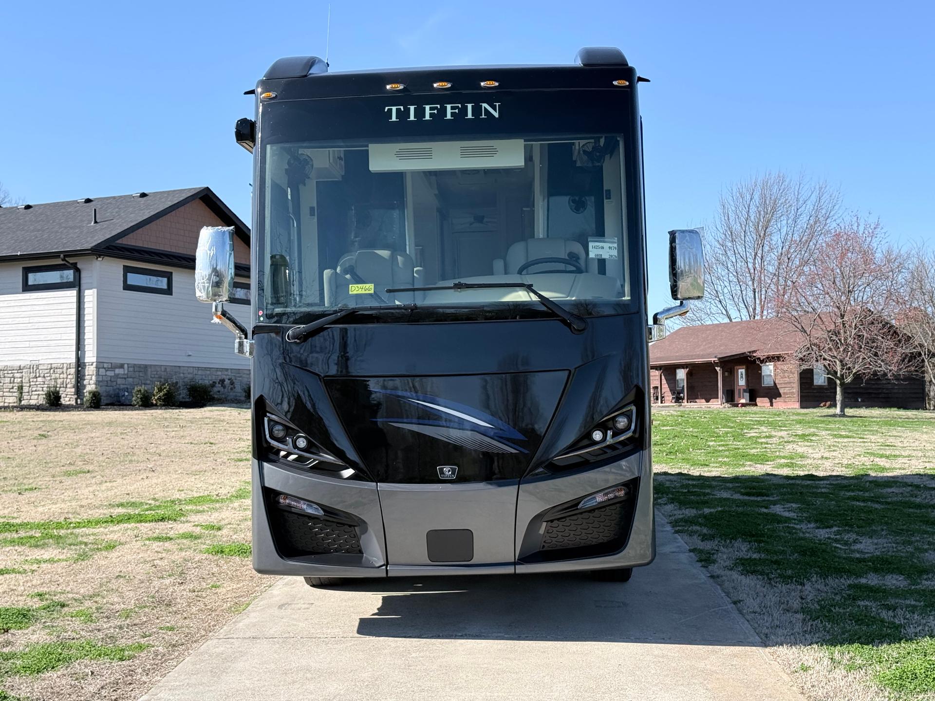 2026 Tiffin Motorhomes 2026 Tiffin Motorhomes Phaeton - thumbnail 3