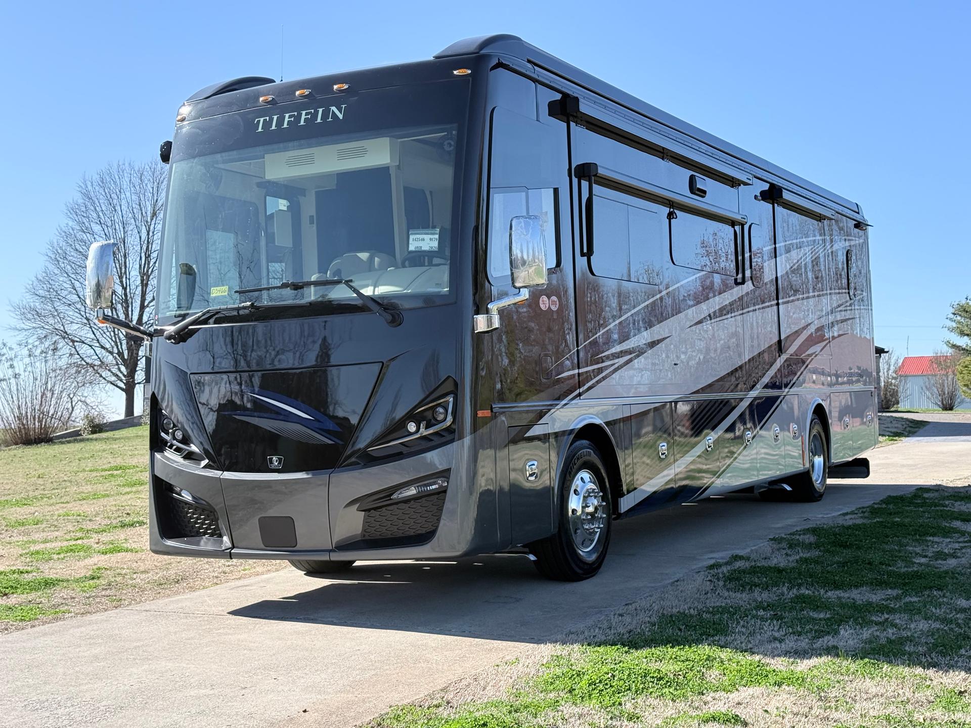2026 Tiffin Motorhomes 2026 Tiffin Motorhomes Phaeton - thumbnail 4