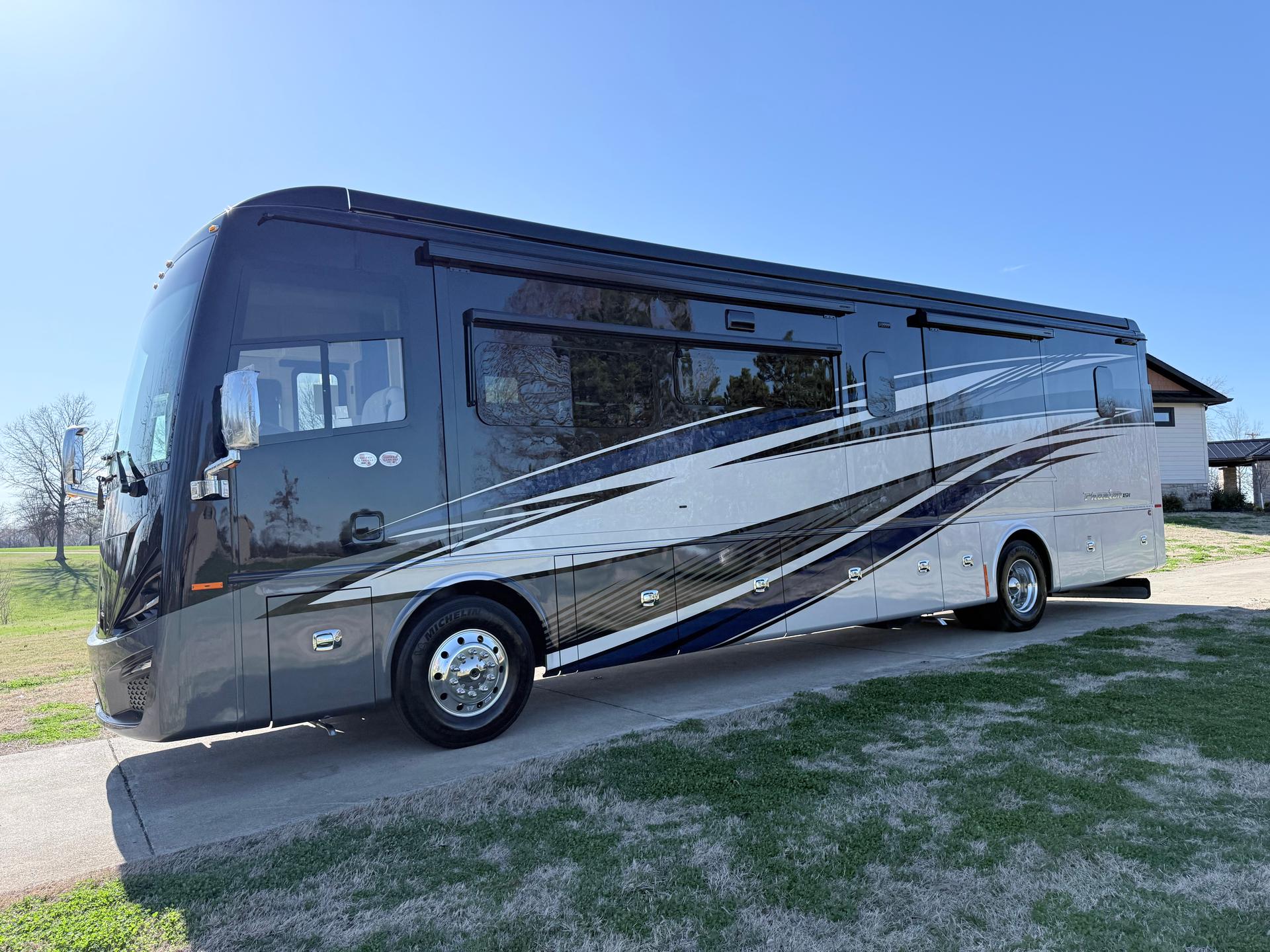 2026 Tiffin Motorhomes 2026 Tiffin Motorhomes Phaeton - thumbnail 6