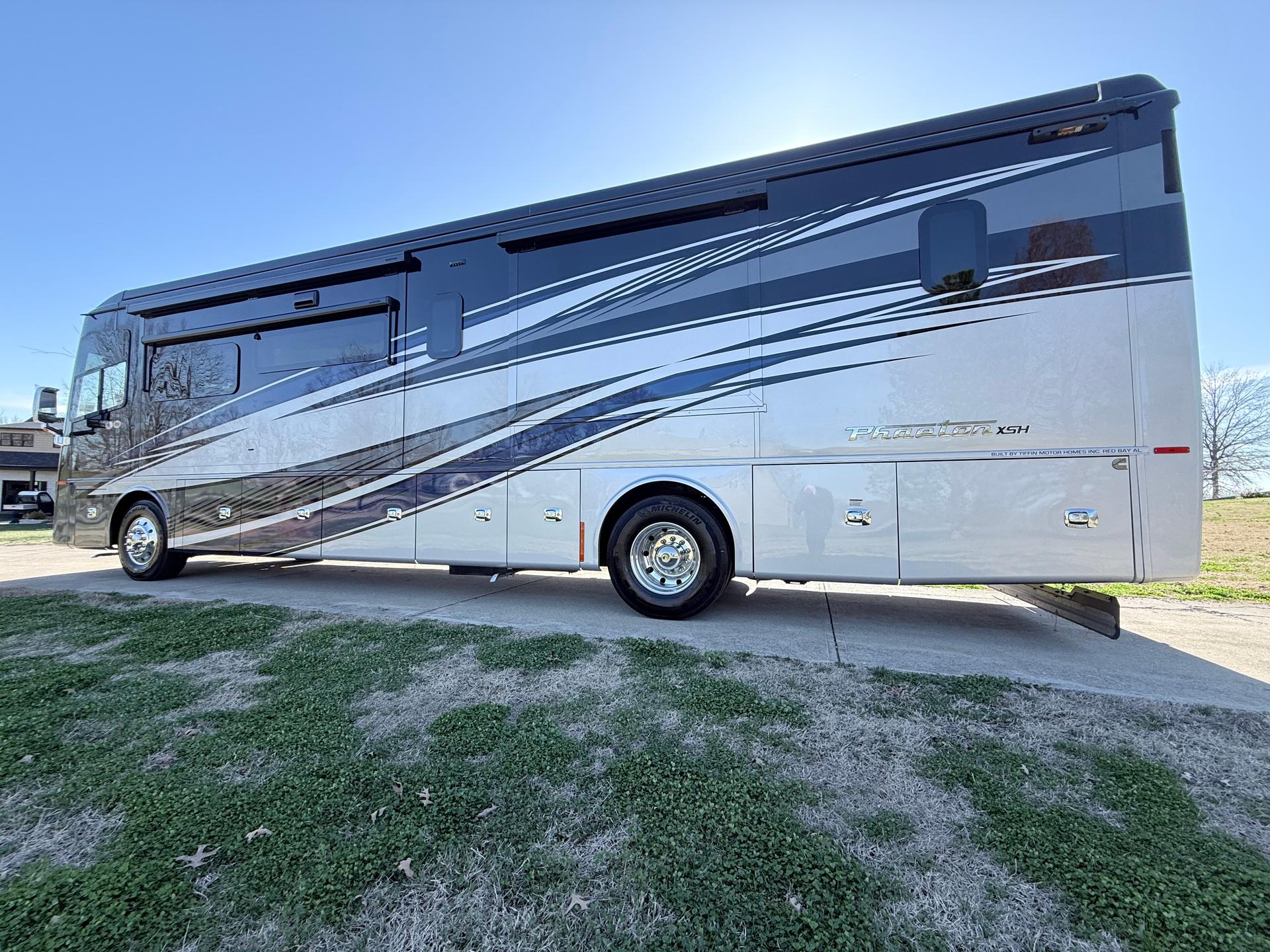 2026 Tiffin Motorhomes 2026 Tiffin Motorhomes Phaeton - thumbnail 7