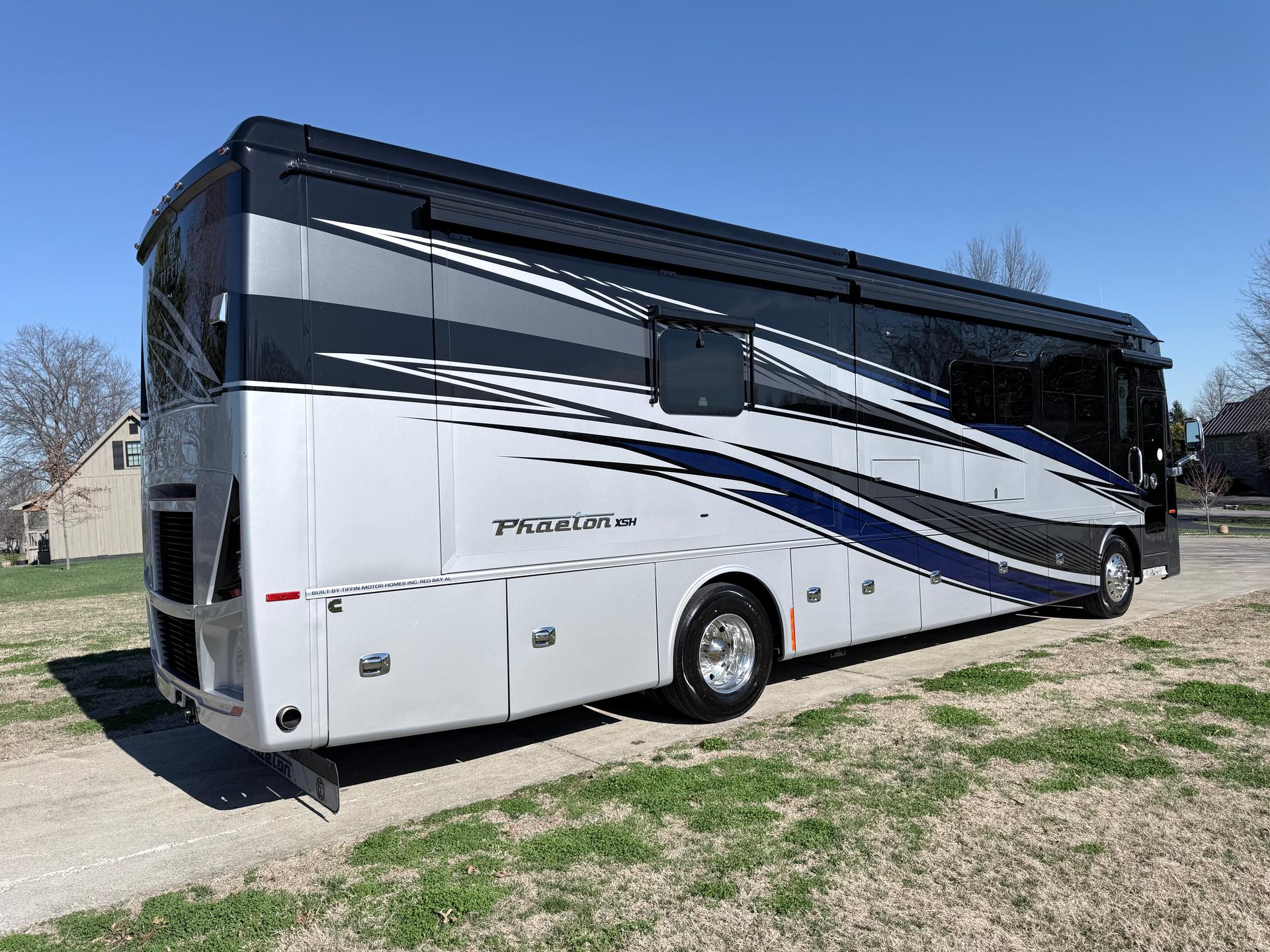 2026 Tiffin Motorhomes 2026 Tiffin Motorhomes Phaeton - thumbnail 10