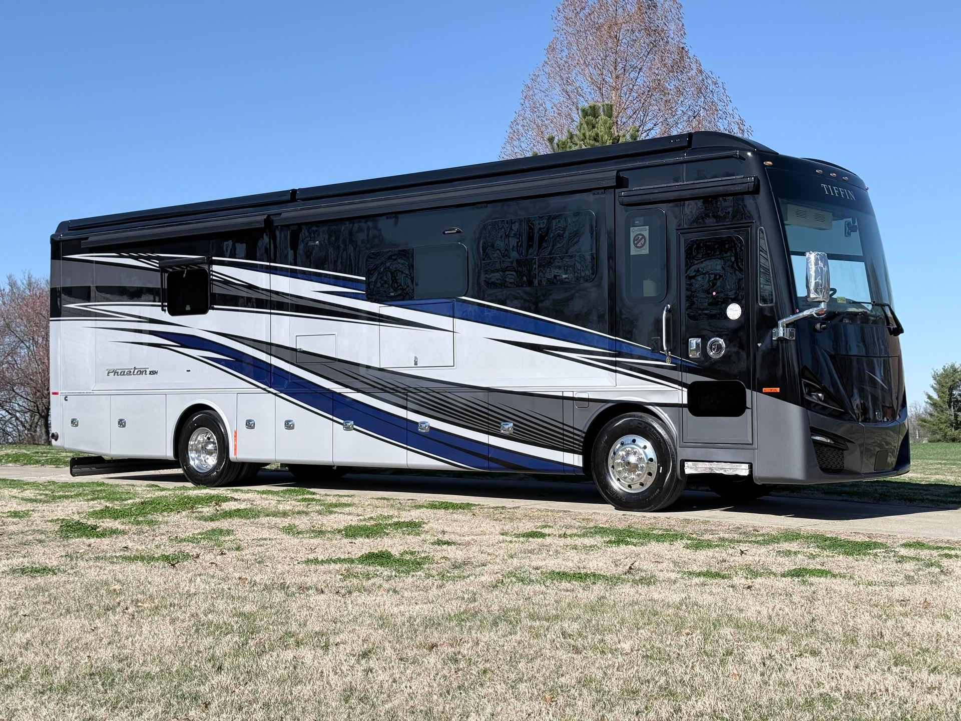 2026 Tiffin Motorhomes 2026 Tiffin Motorhomes Phaeton - thumbnail 12