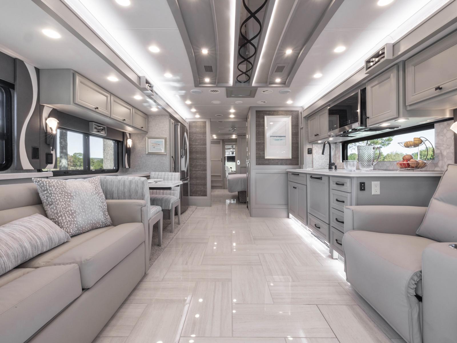 2026 Tiffin Motorhomes 2026 Tiffin Motorhomes Phaeton - thumbnail 15