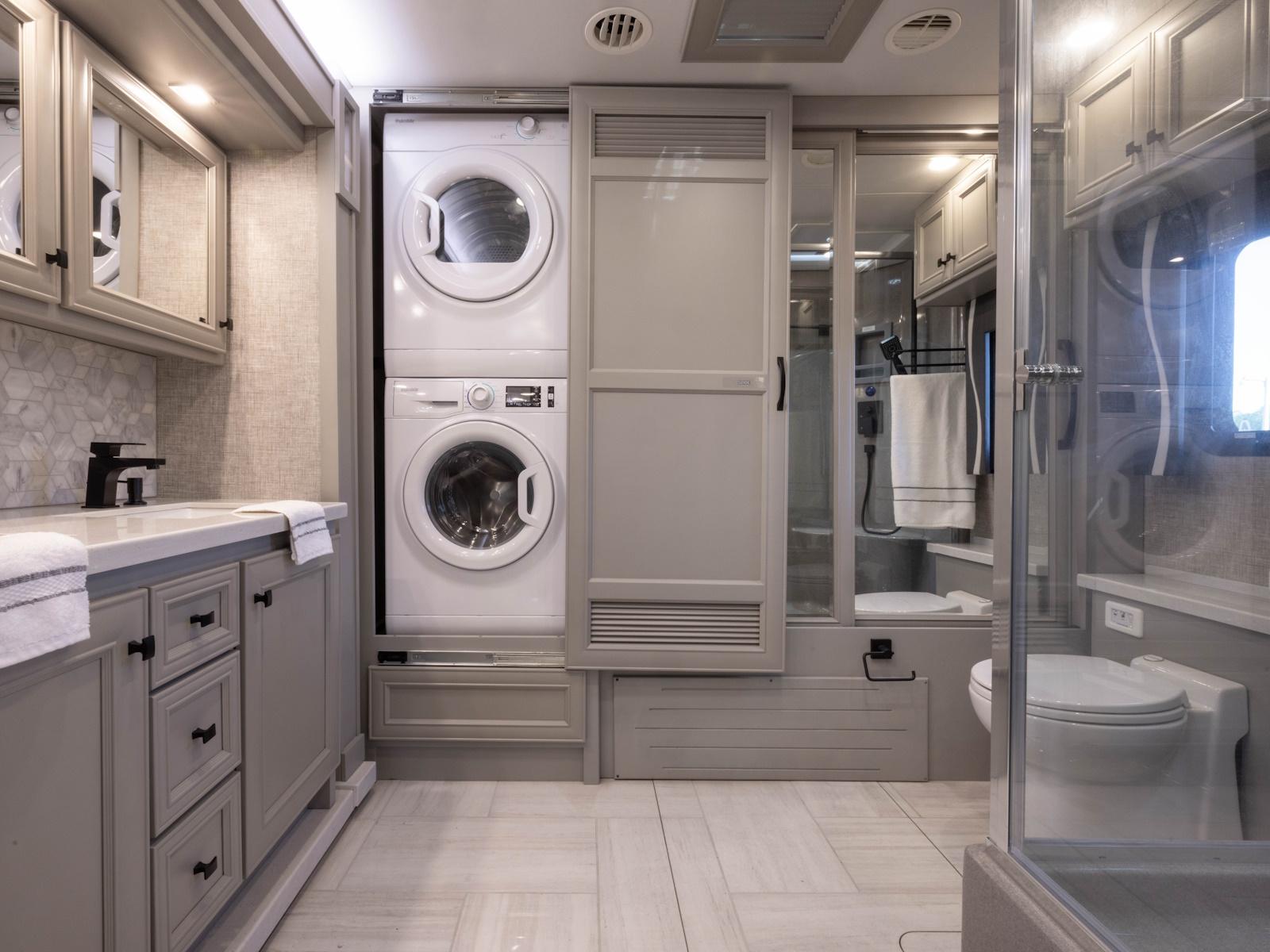 2026 Tiffin Motorhomes 2026 Tiffin Motorhomes Phaeton - thumbnail 23