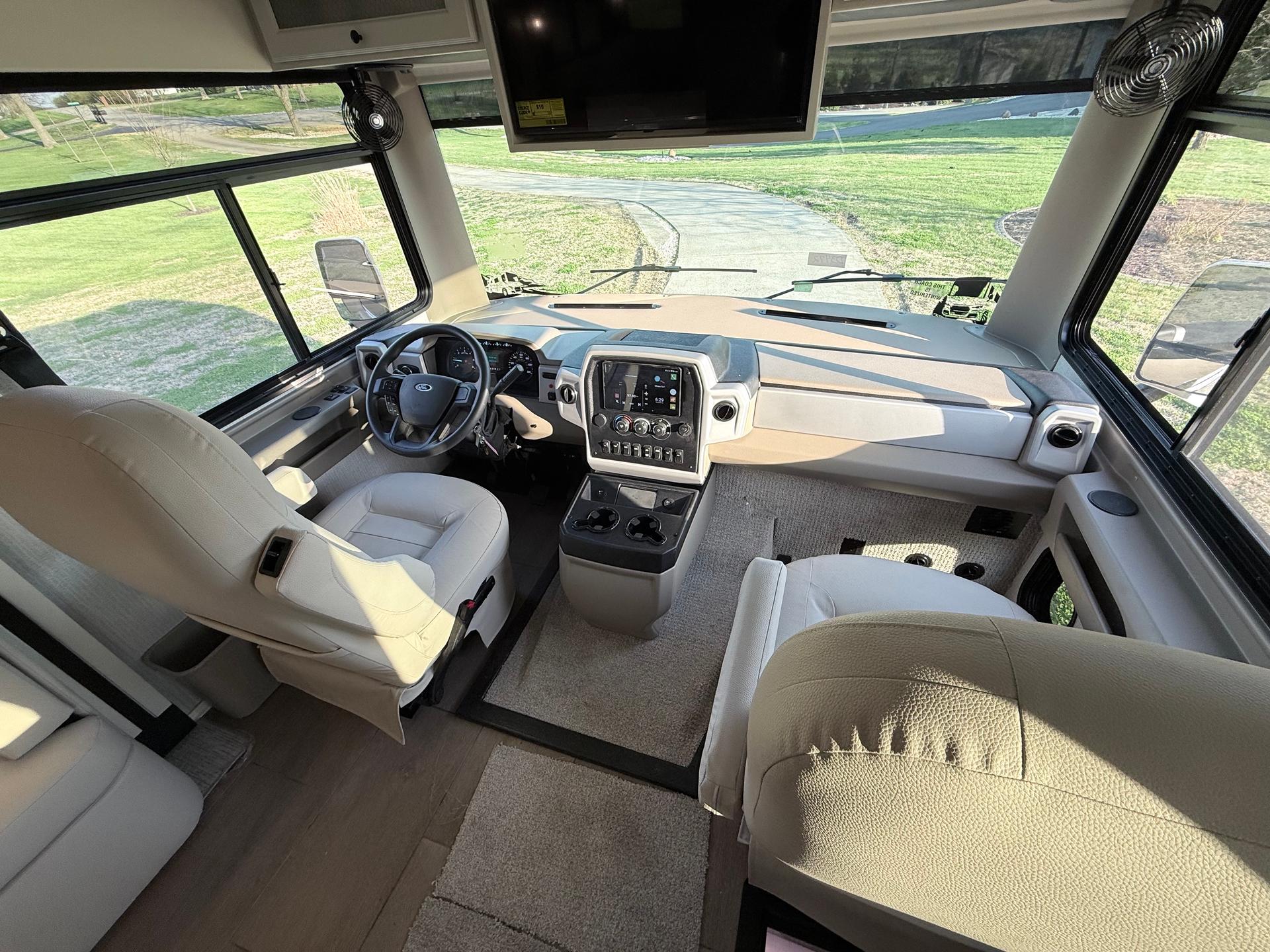 2025 Tiffin Motorhomes 2025 Tiffin Motorhomes Allegro Open Road - thumbnail 14