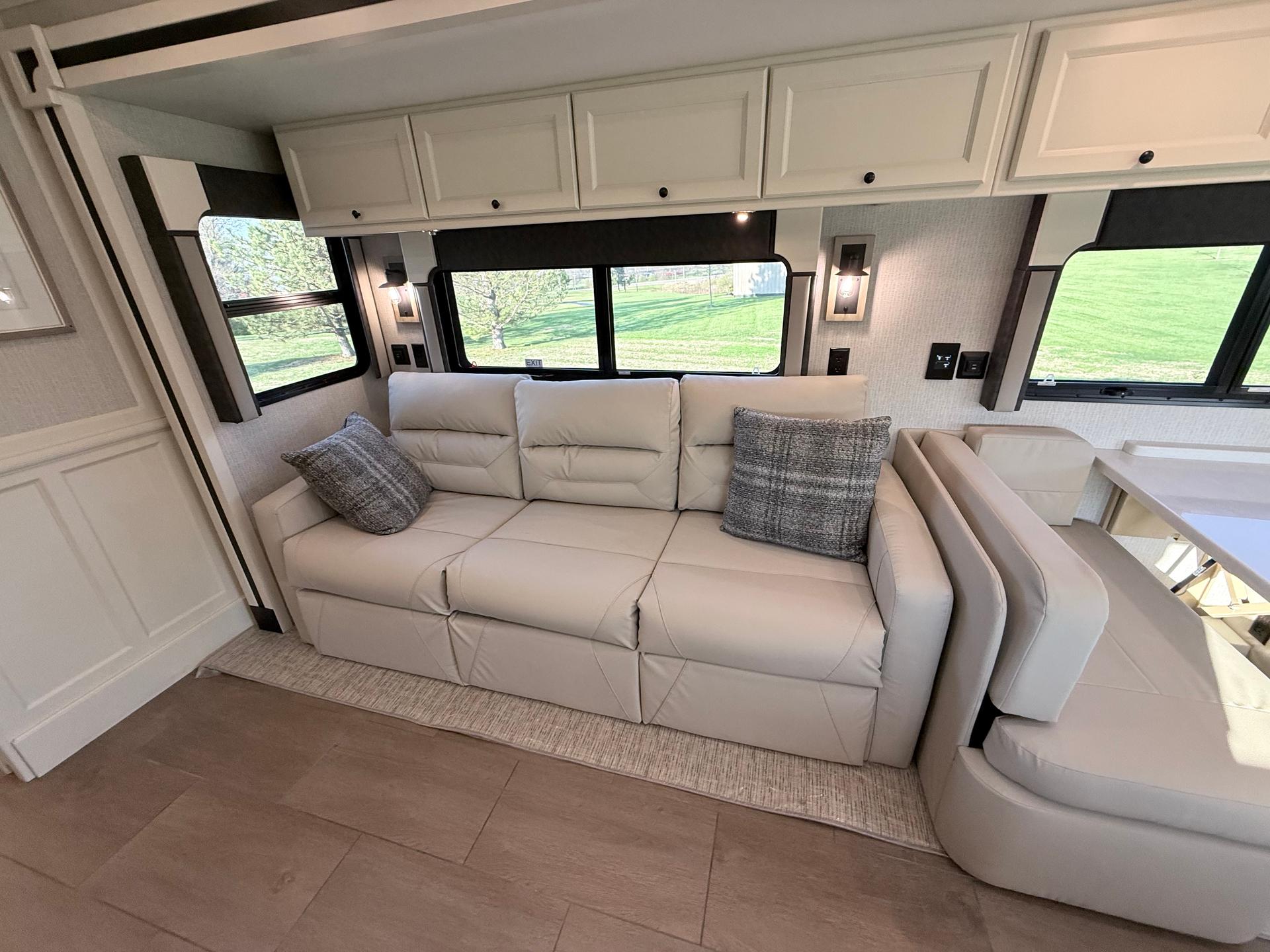 2025 Tiffin Motorhomes 2025 Tiffin Motorhomes Allegro Open Road - thumbnail 21