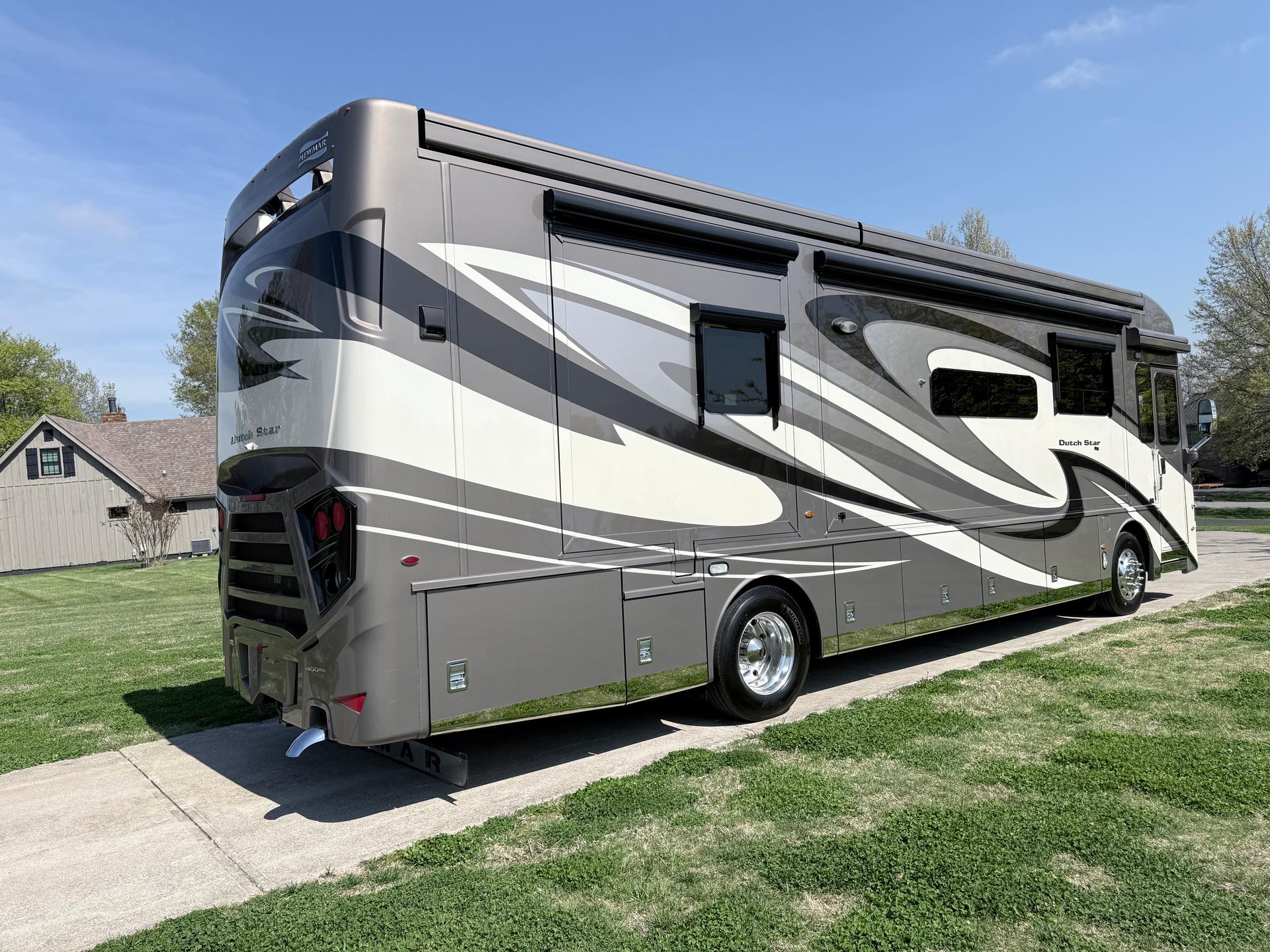 2020 Newmar 2020 Newmar Dutch Star - thumbnail 5