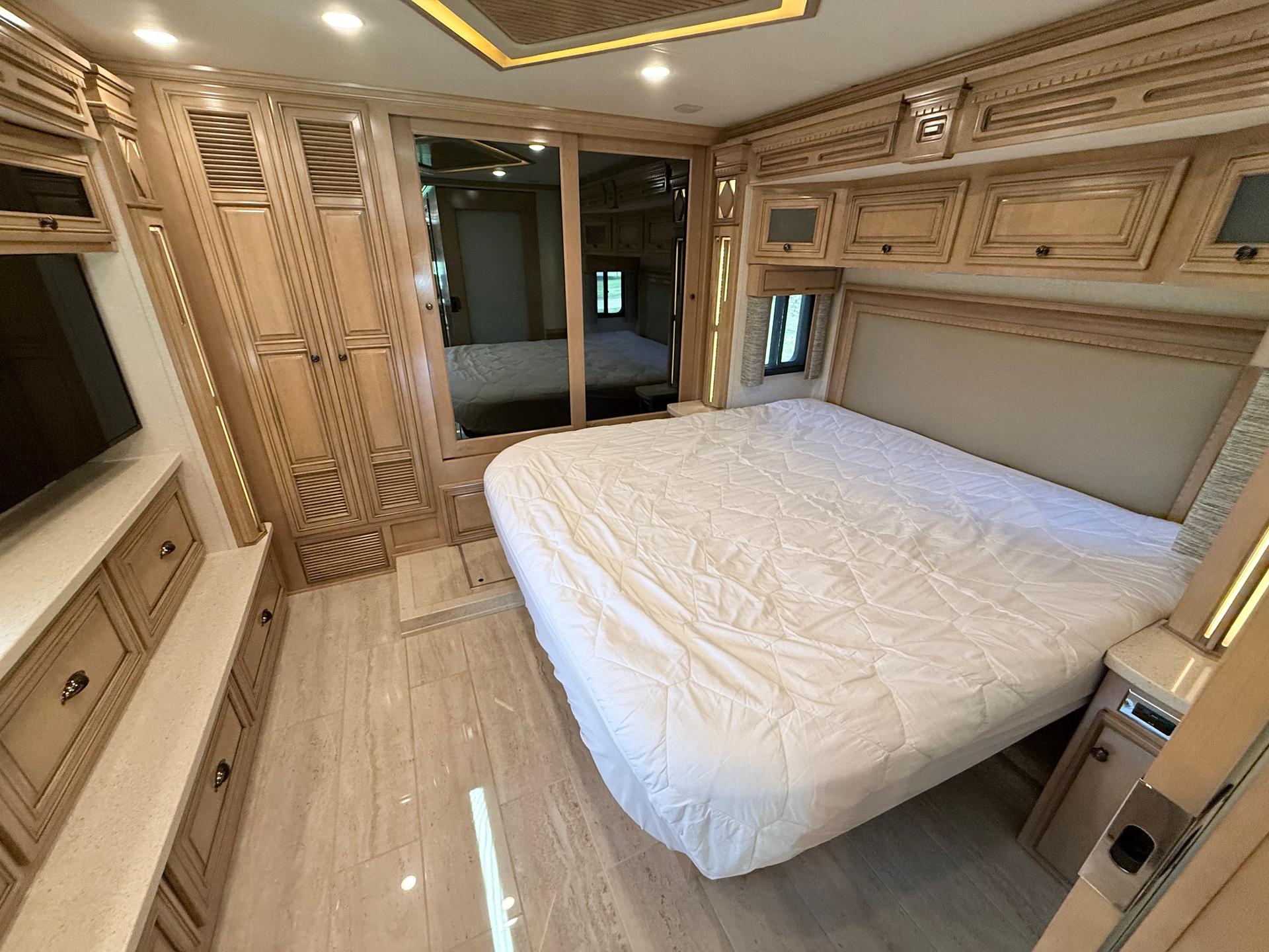2020 Newmar 2020 Newmar Dutch Star - thumbnail 34