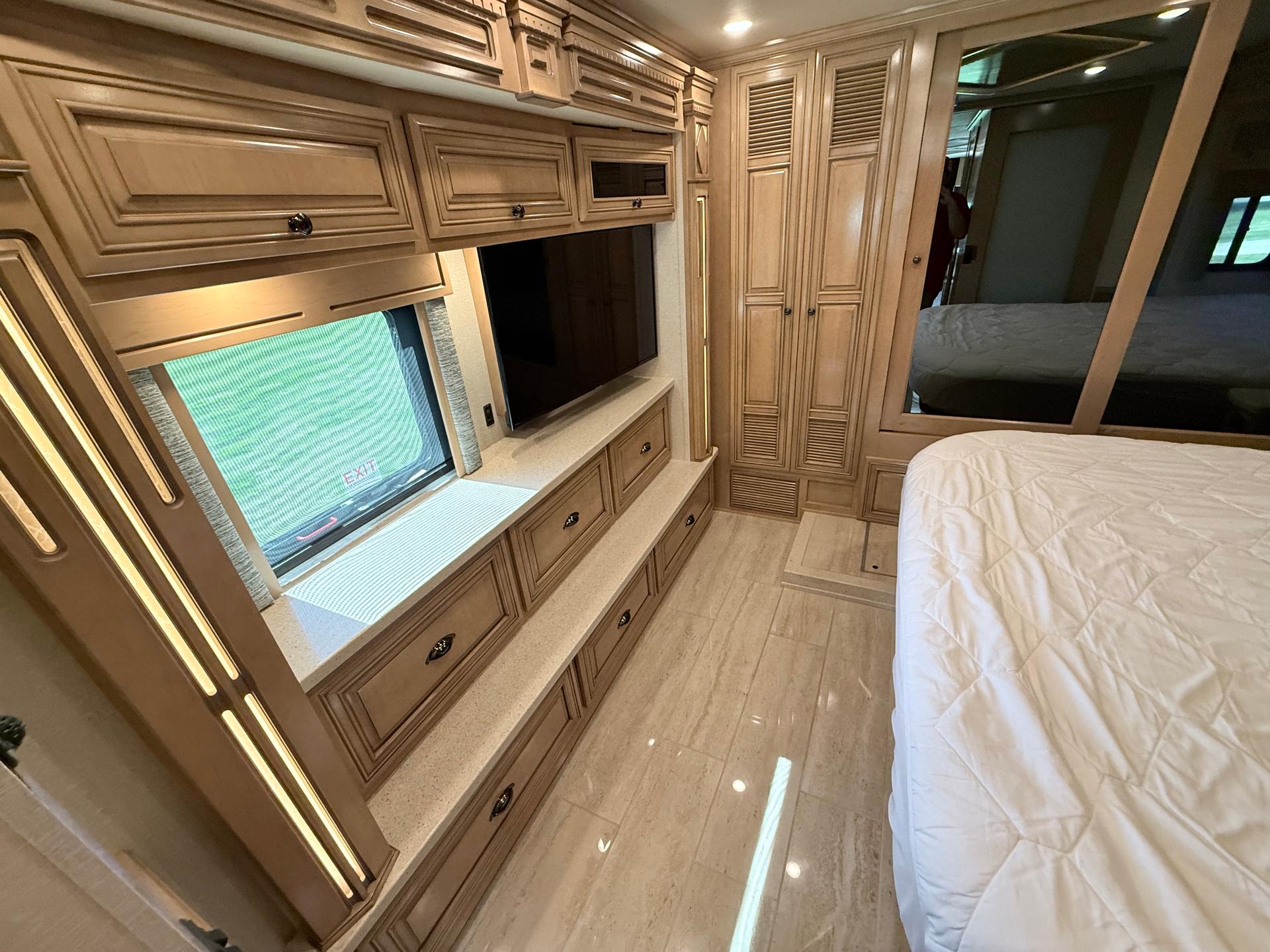 2020 Newmar 2020 Newmar Dutch Star - thumbnail 35