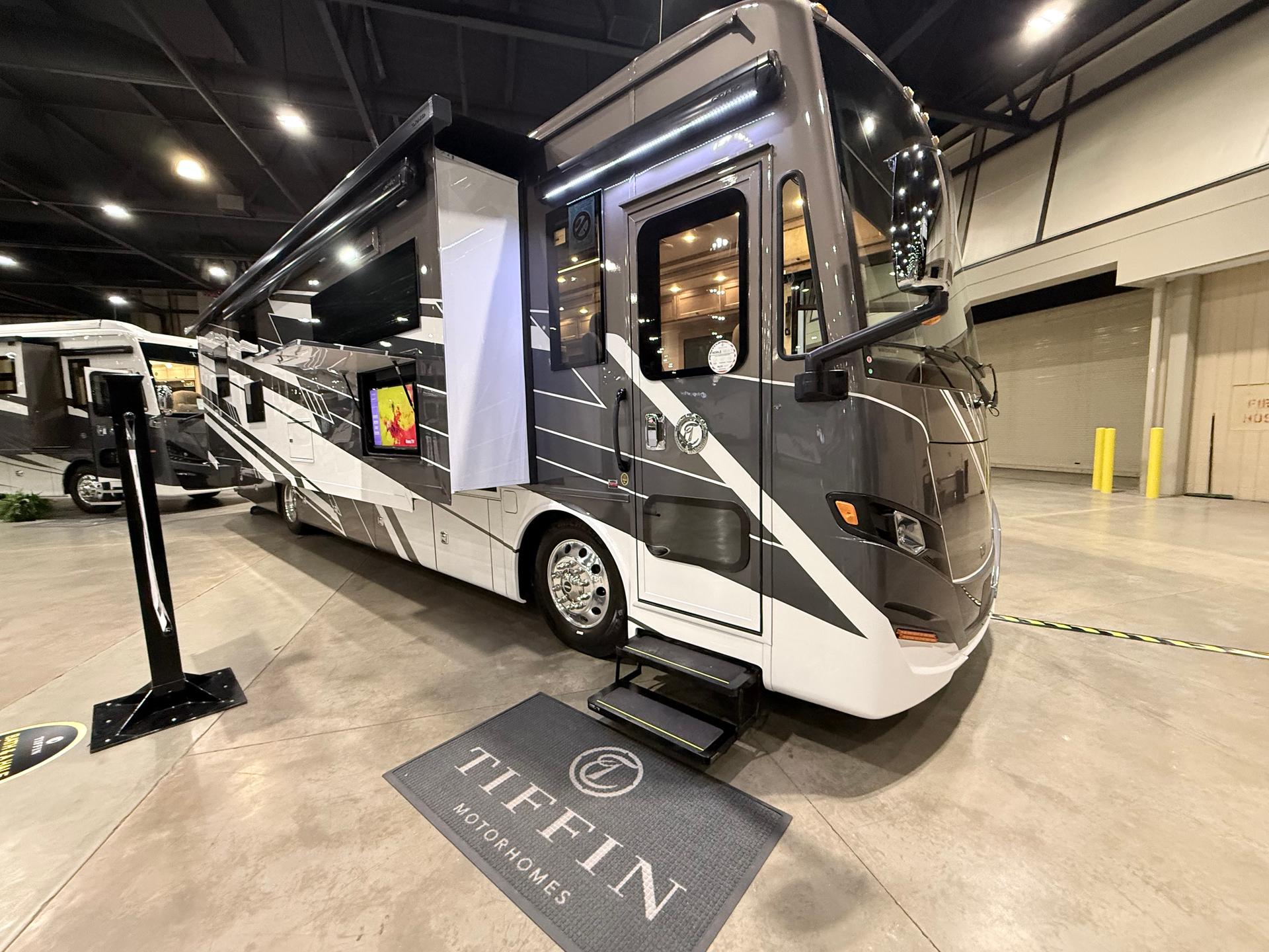 2027 Tiffin Motorhomes Allegro Red 38KA