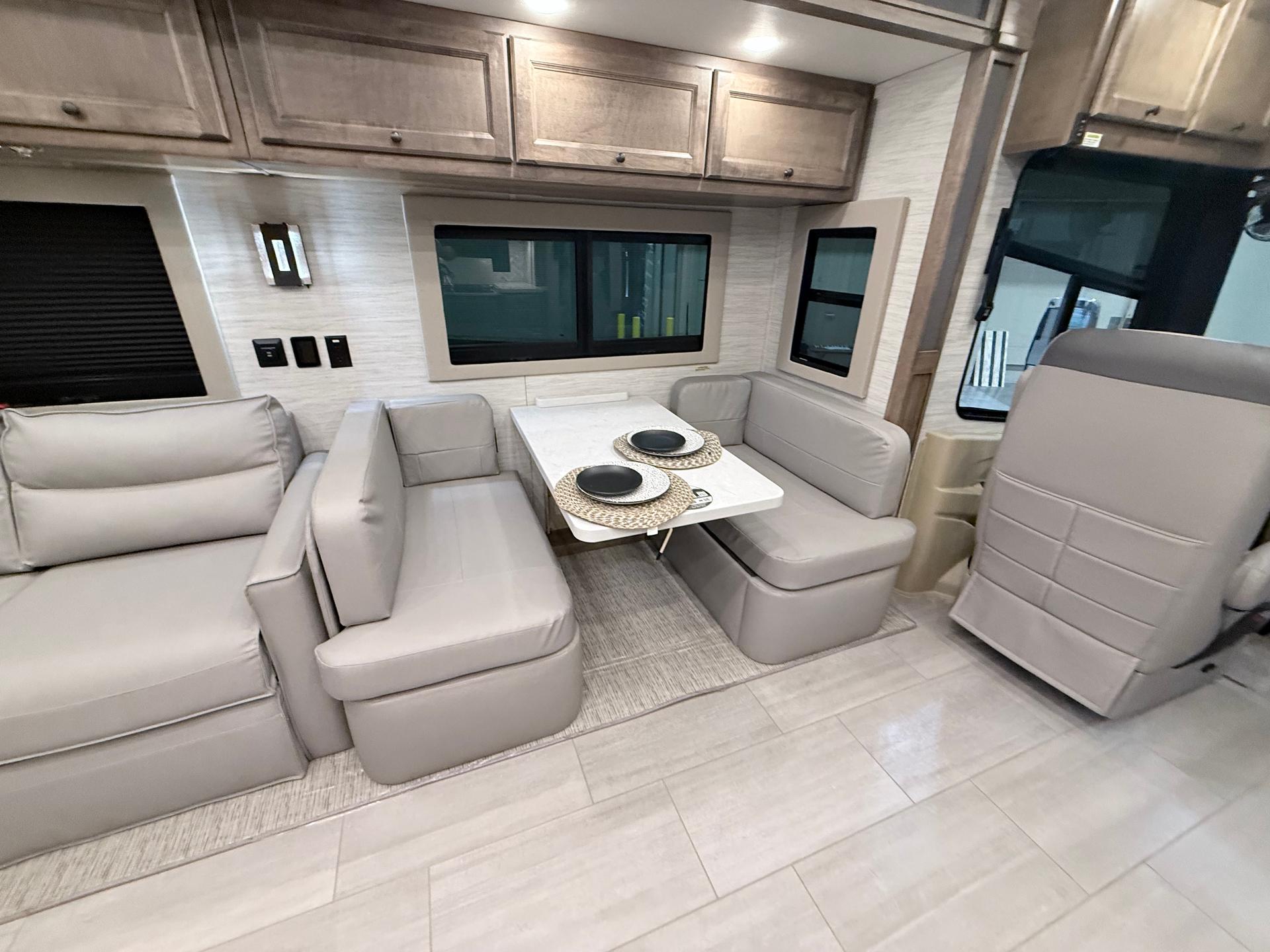 2027 Tiffin Motorhomes 2027 Tiffin Motorhomes Allegro Red - thumbnail 9