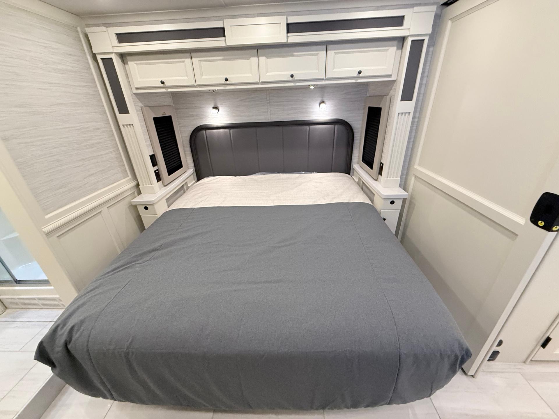 2027 Tiffin Motorhomes 2027 Tiffin Motorhomes Allegro Red - thumbnail 20