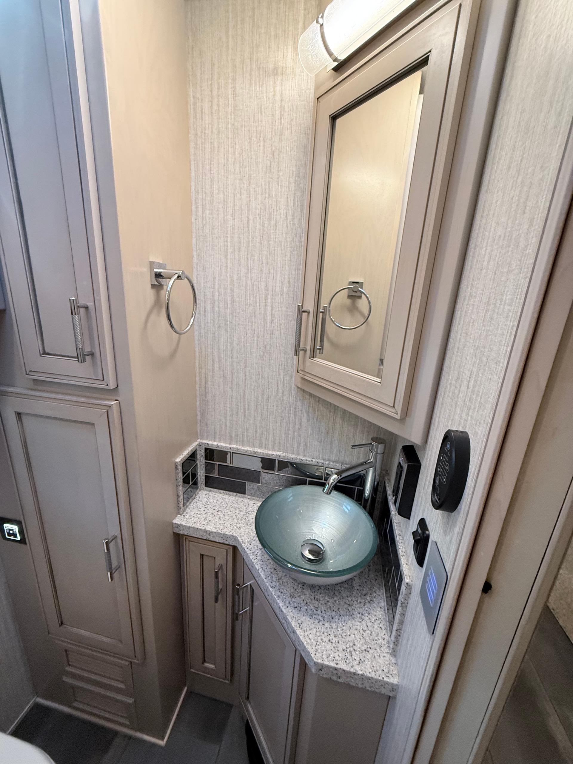 2020 Newmar 2020 Newmar Ventana - thumbnail 36