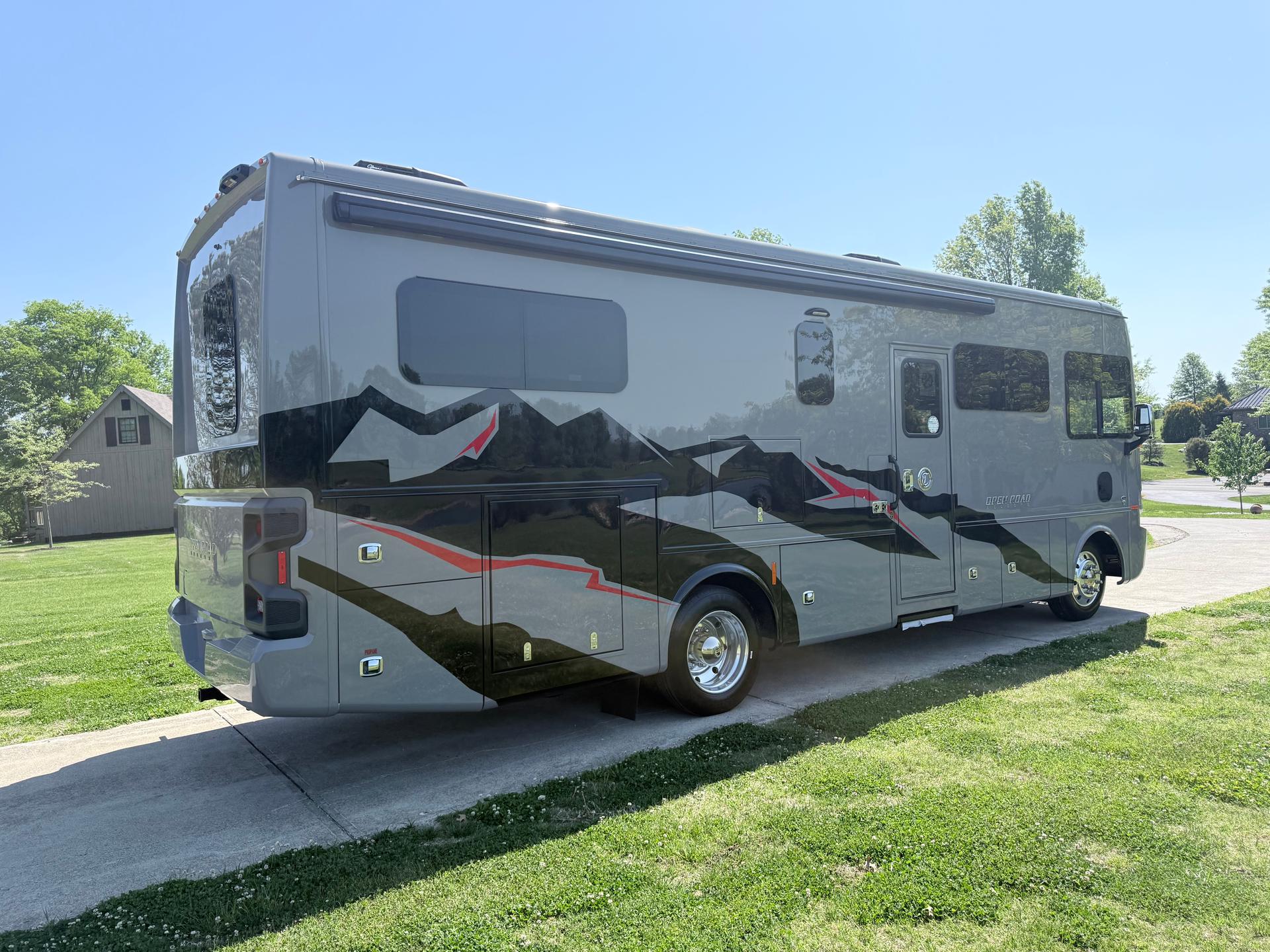 2026 Tiffin Motorhomes 2026 Tiffin Motorhomes Allegro Open Road - thumbnail 5
