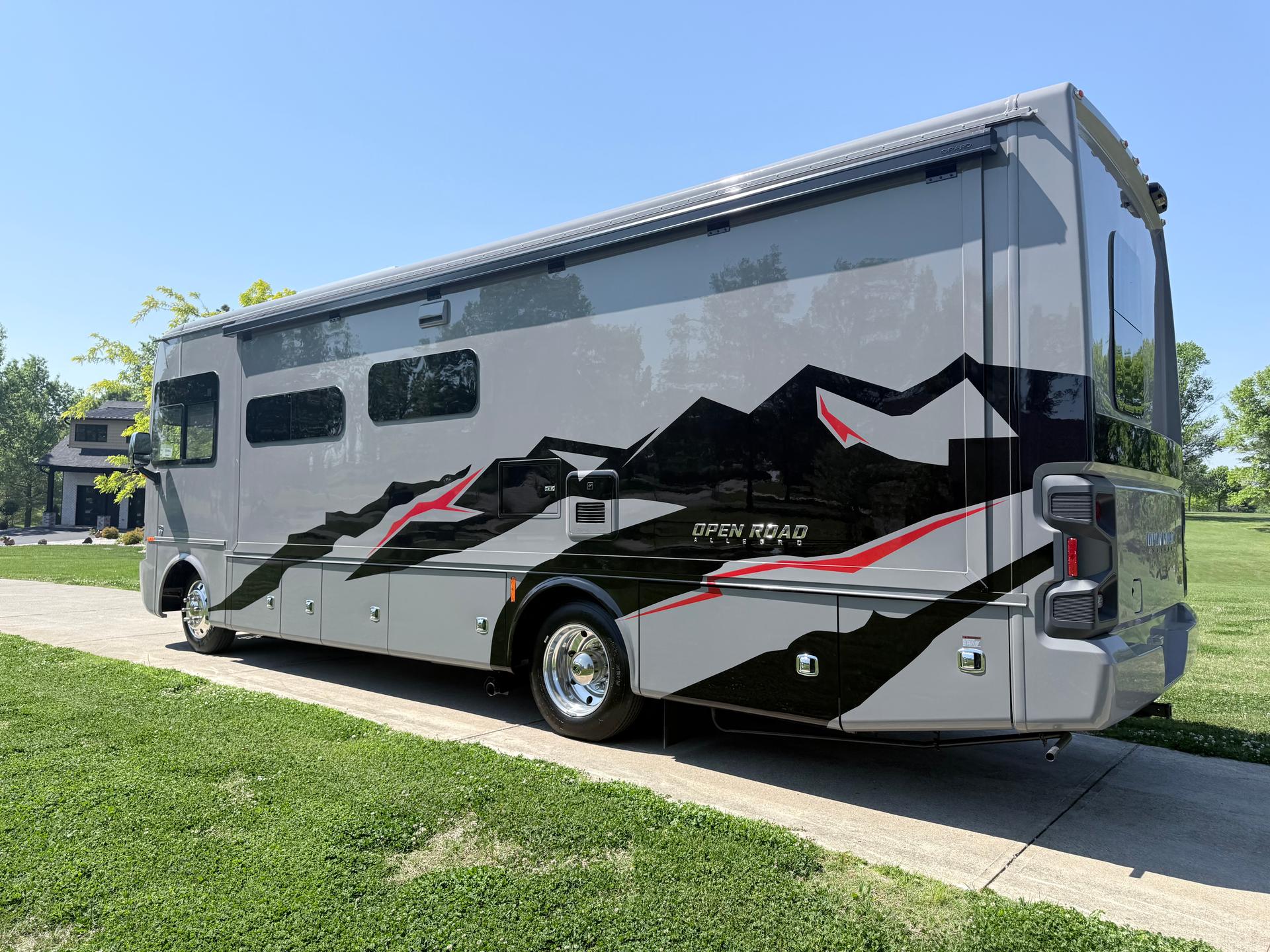 2026 Tiffin Motorhomes 2026 Tiffin Motorhomes Allegro Open Road - thumbnail 7
