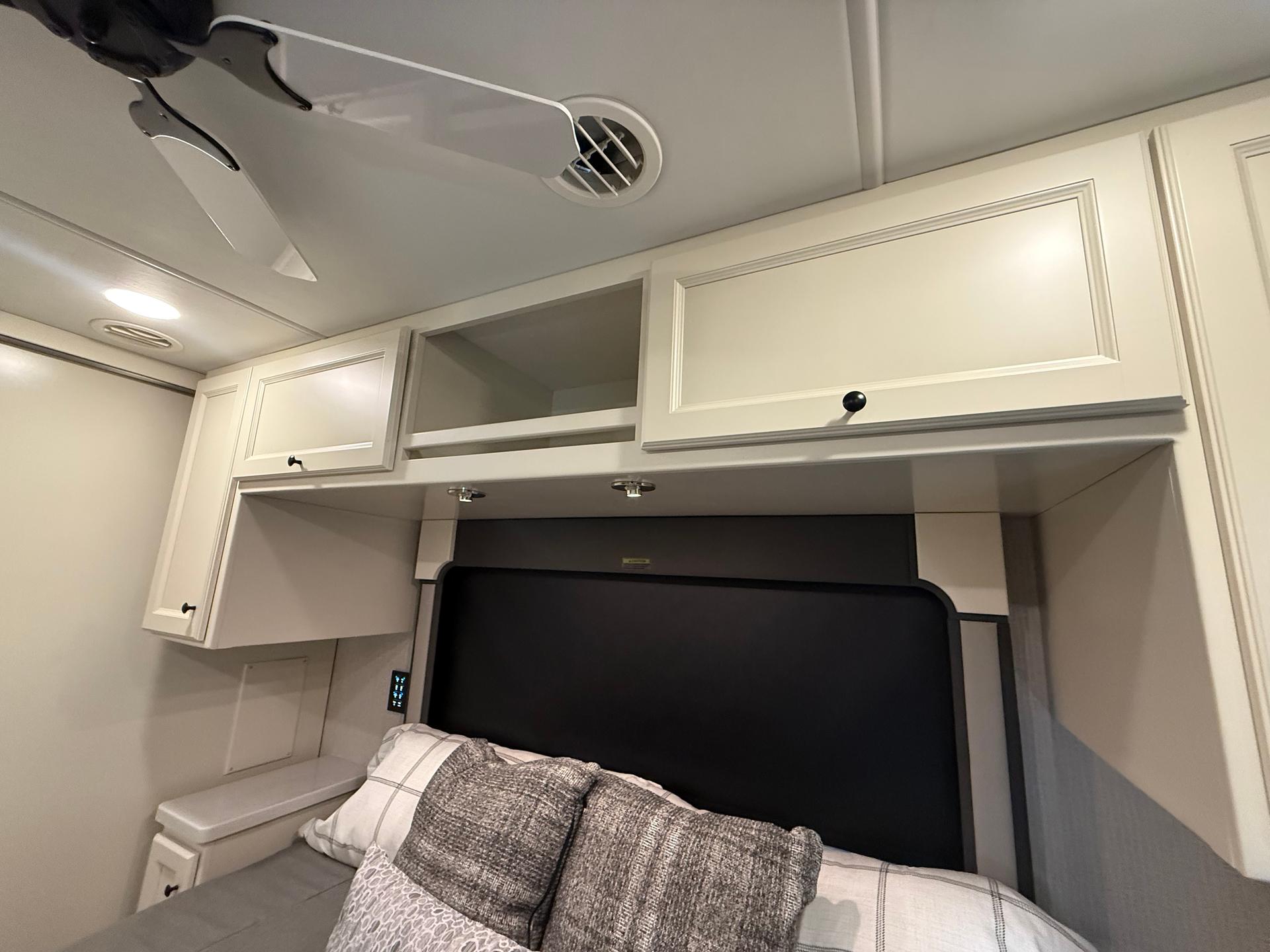 2026 Tiffin Motorhomes 2026 Tiffin Motorhomes Allegro Open Road - thumbnail 27