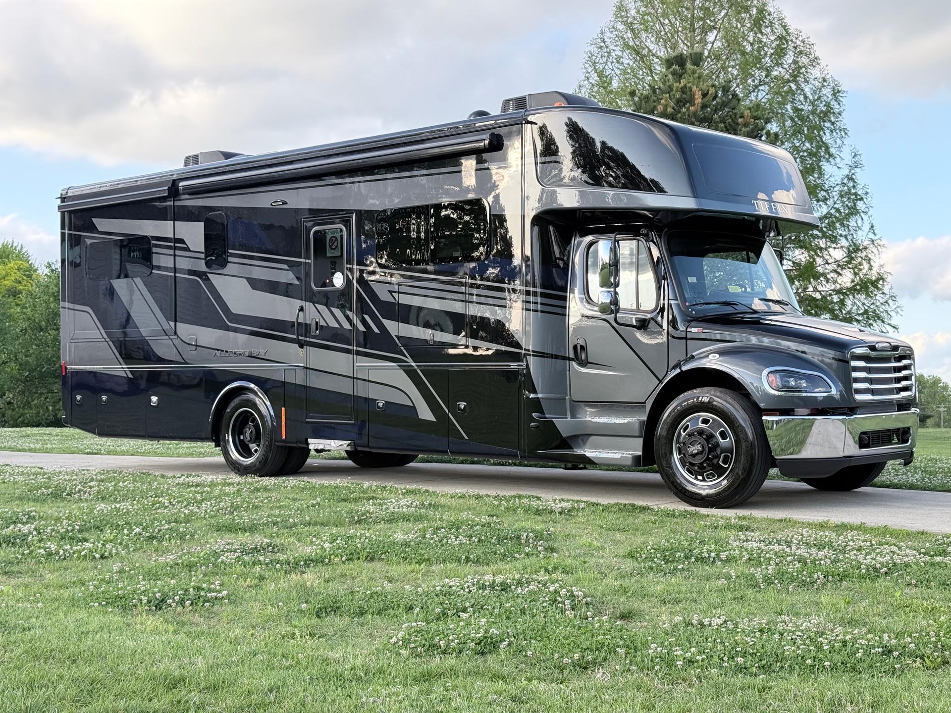 2026 Tiffin Motorhomes Allegro Bay 34DB