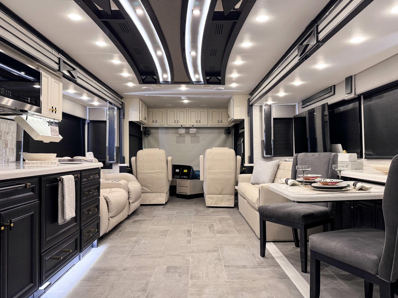 2026 Tiffin Motorhomes 2026 Tiffin Motorhomes Allegro Bus - thumbnail 5