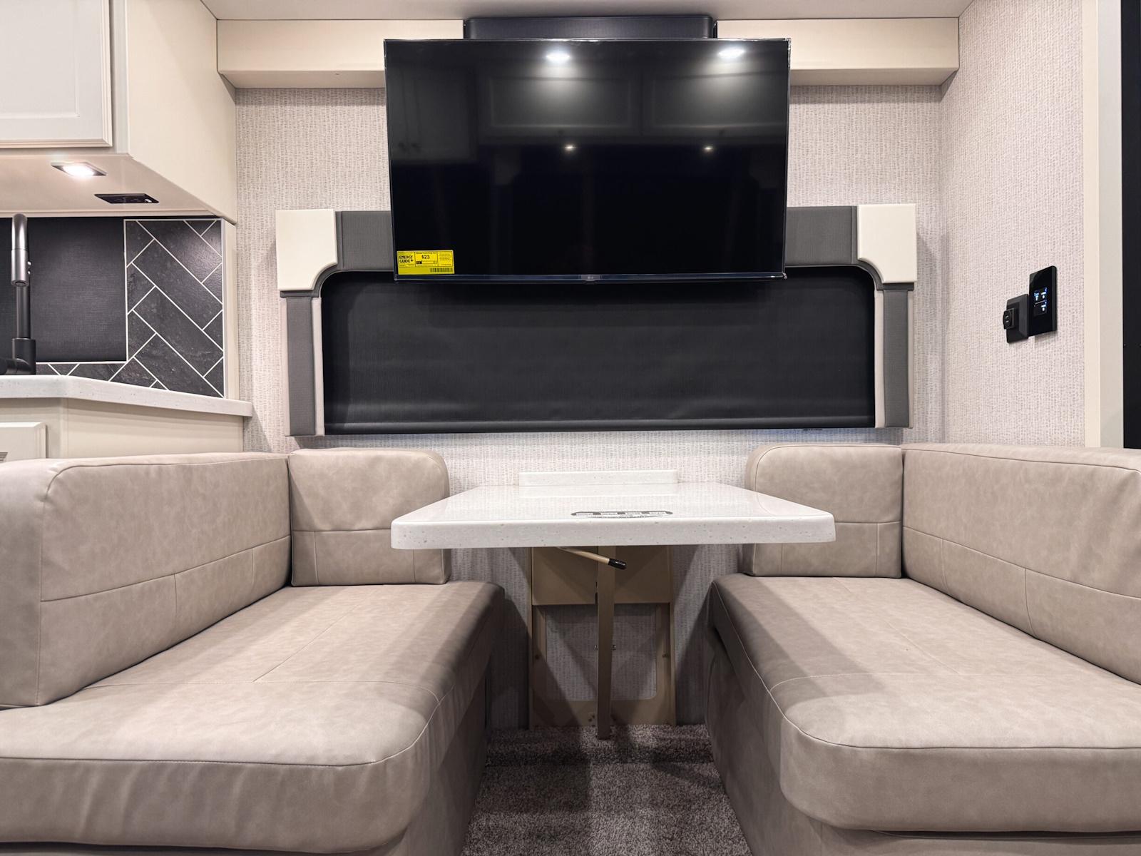 2026 Tiffin Motorhomes 2026 Tiffin Motorhomes Allegro Open Road - thumbnail 8