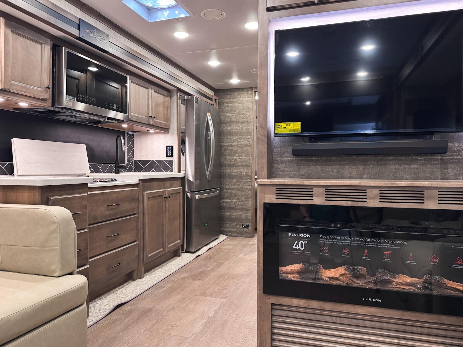 2026 Tiffin Motorhomes 2026 Tiffin Motorhomes Allegro Open Road - thumbnail 9