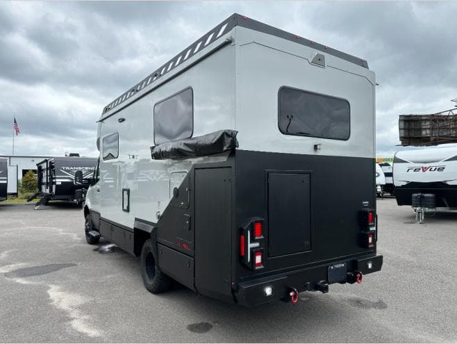 2026 Tiffin Motorhomes 2026 Tiffin Motorhomes Open Trail - thumbnail 5