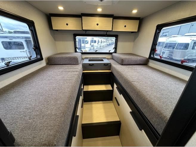 2026 Tiffin Motorhomes 2026 Tiffin Motorhomes Open Trail - thumbnail 21