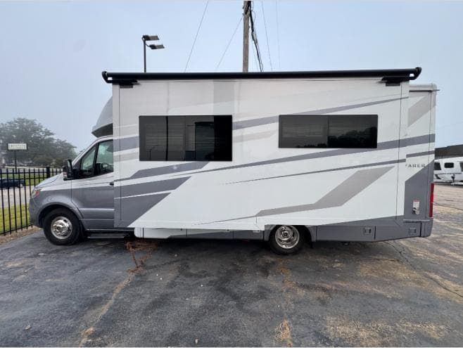 2026 Tiffin Motorhomes 2026 Tiffin Motorhomes Wayfarer - thumbnail 6