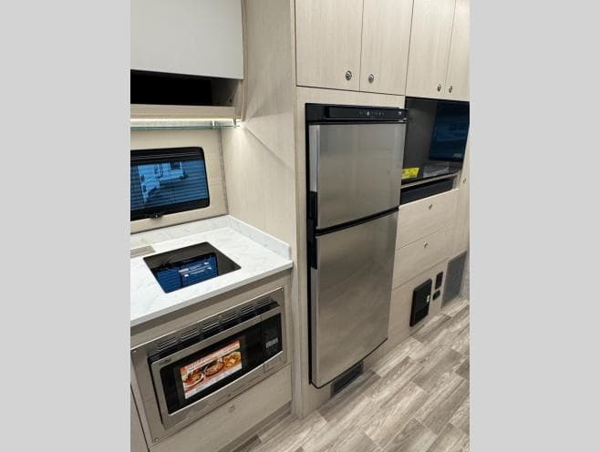 2026 Tiffin Motorhomes 2026 Tiffin Motorhomes Wayfarer - thumbnail 11