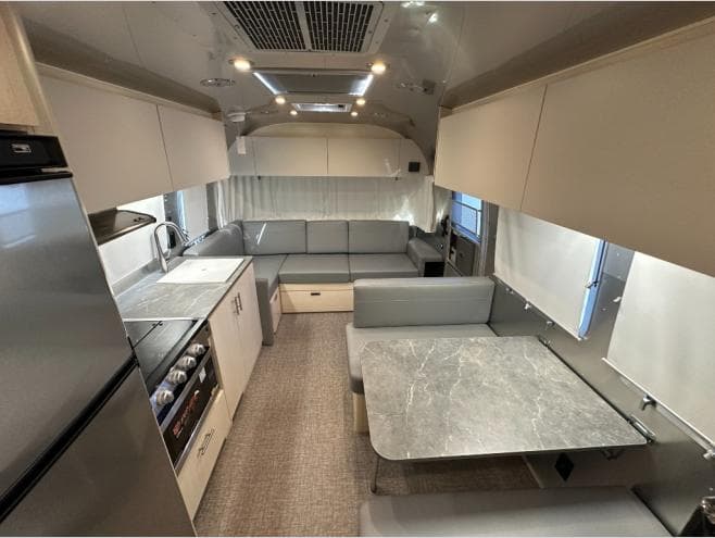 2026 Airstream 2026 Airstream Flying Cloud - thumbnail 18