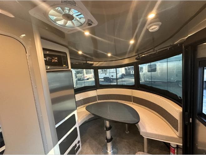 2026 Airstream 2026 Airstream Basecamp Xe - thumbnail 7