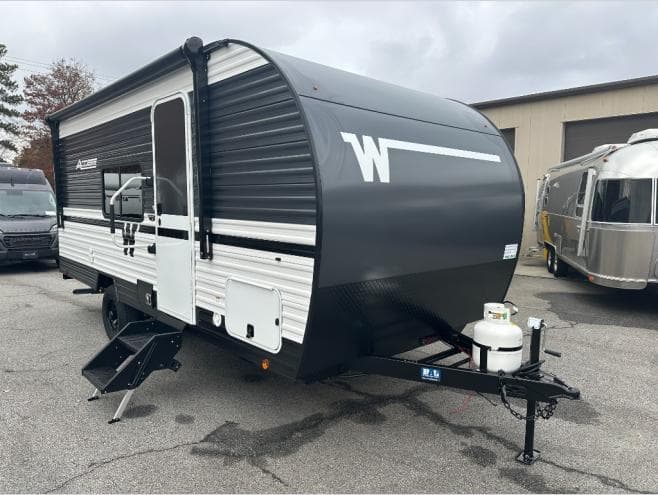 2026 Winnebago Access 18DBH