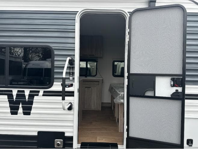 2026 Winnebago 2026 Winnebago Access - thumbnail 6
