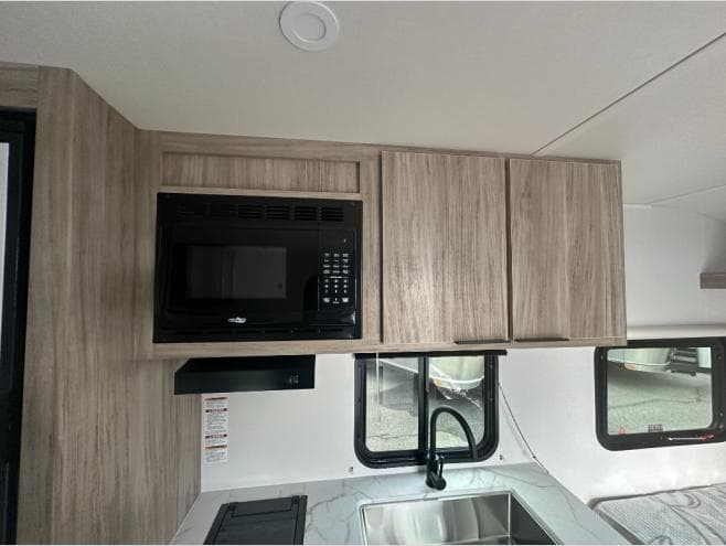 2026 Winnebago 2026 Winnebago Access - thumbnail 12