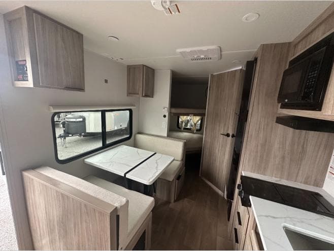 2026 Winnebago 2026 Winnebago Access - thumbnail 14