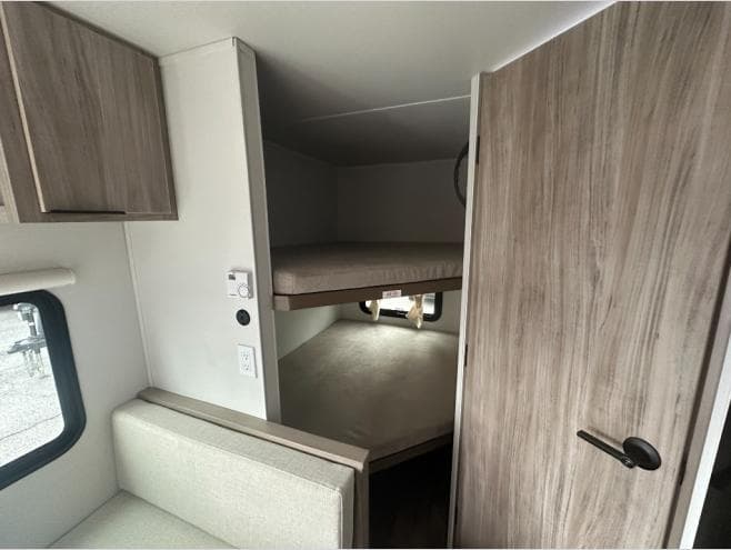 2026 Winnebago 2026 Winnebago Access - thumbnail 15