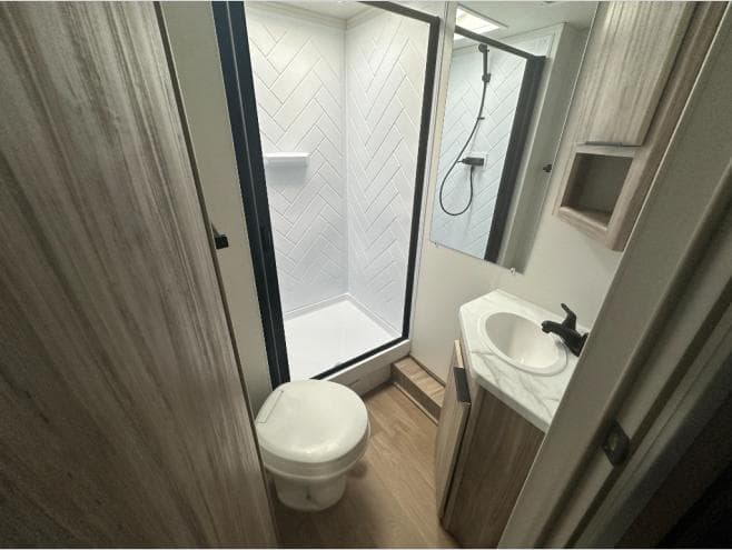 2026 Winnebago 2026 Winnebago Access - thumbnail 16